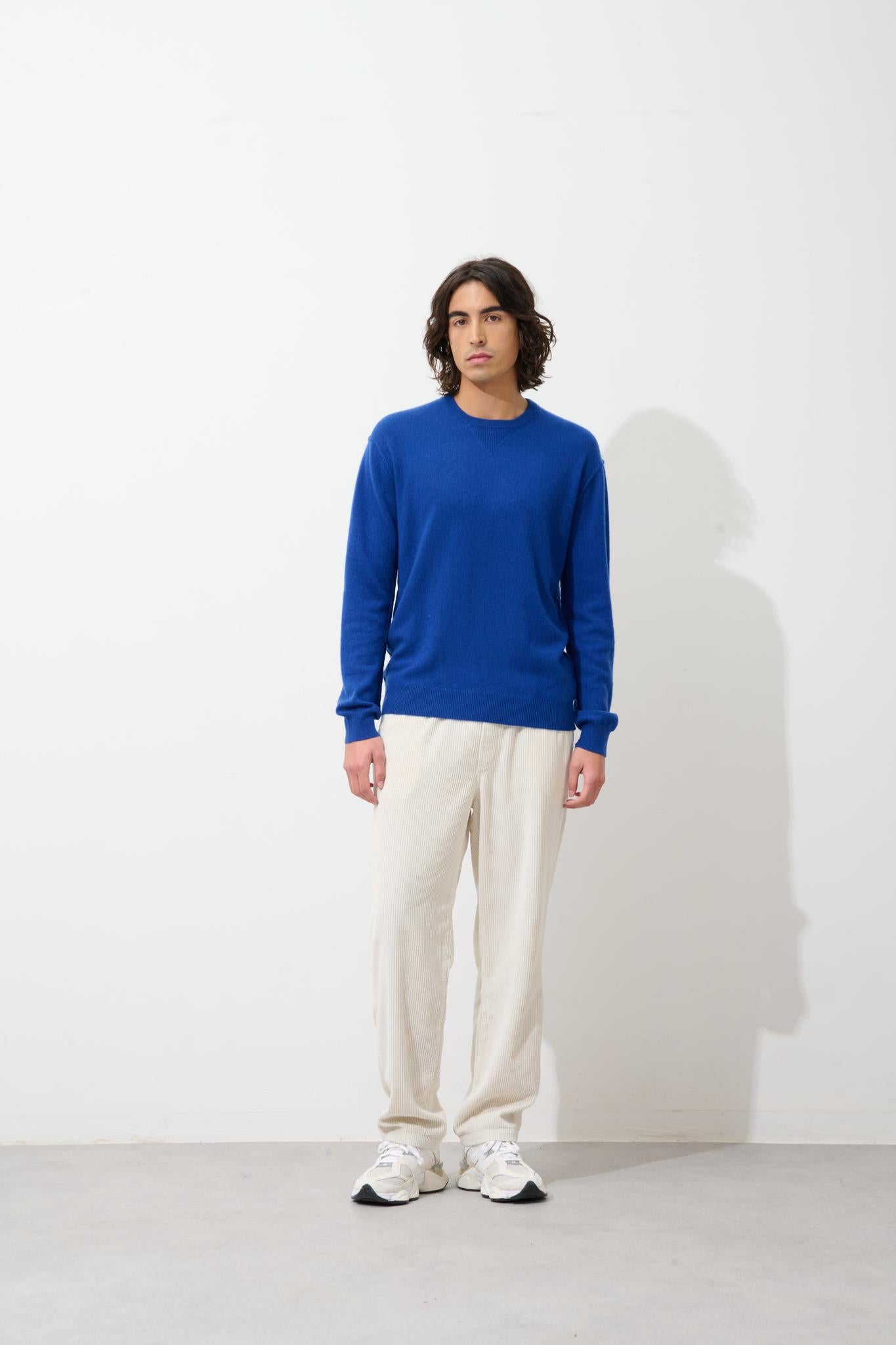 NOLAN ultramarine round-neck sweater 100% cashmere