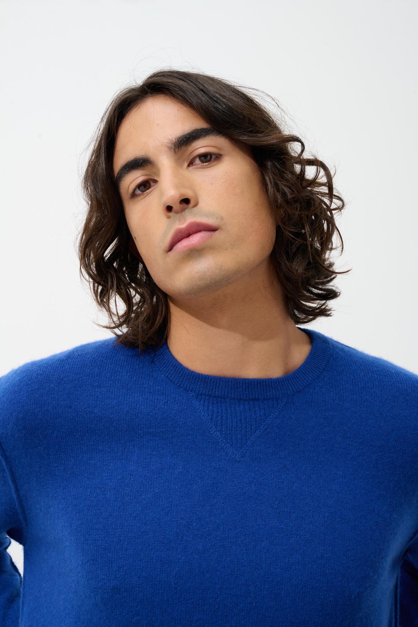 NOLAN ultramarine round-neck sweater 100% cashmere