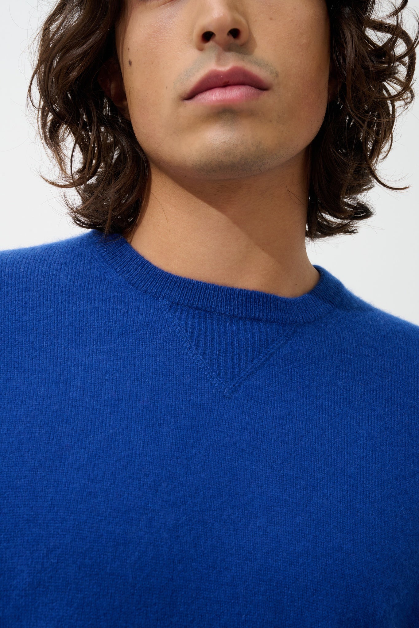 NOLAN pull col rond outremer 100% cachemire