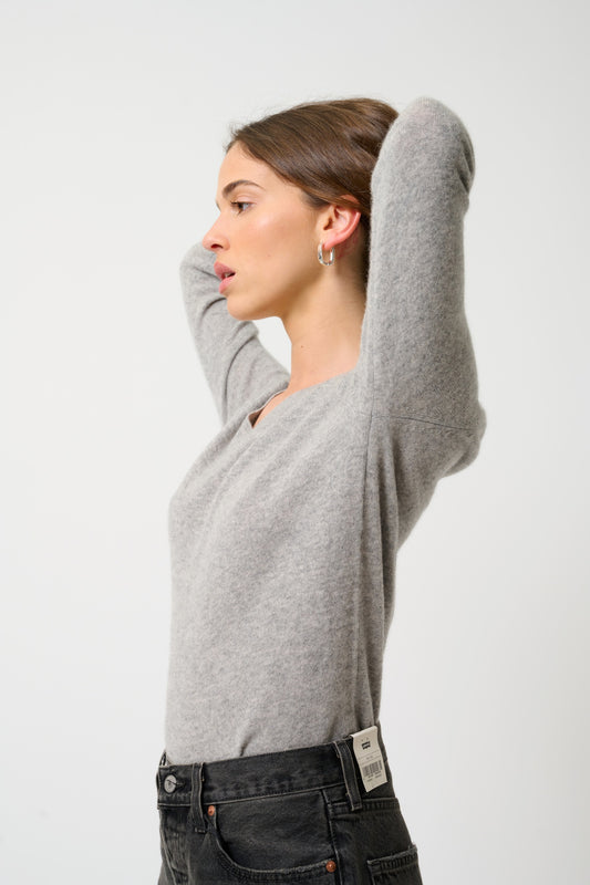 SAVANNAH Pullover mit V-Ausschnitt wolkig meliert 100% Kaschmir