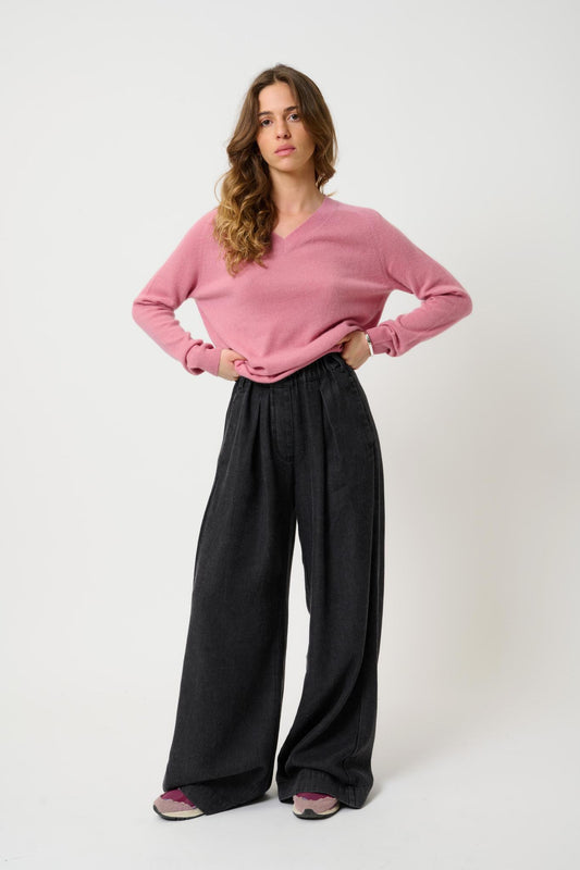 SAVANNAH petal v-neck sweater 100% cashmere