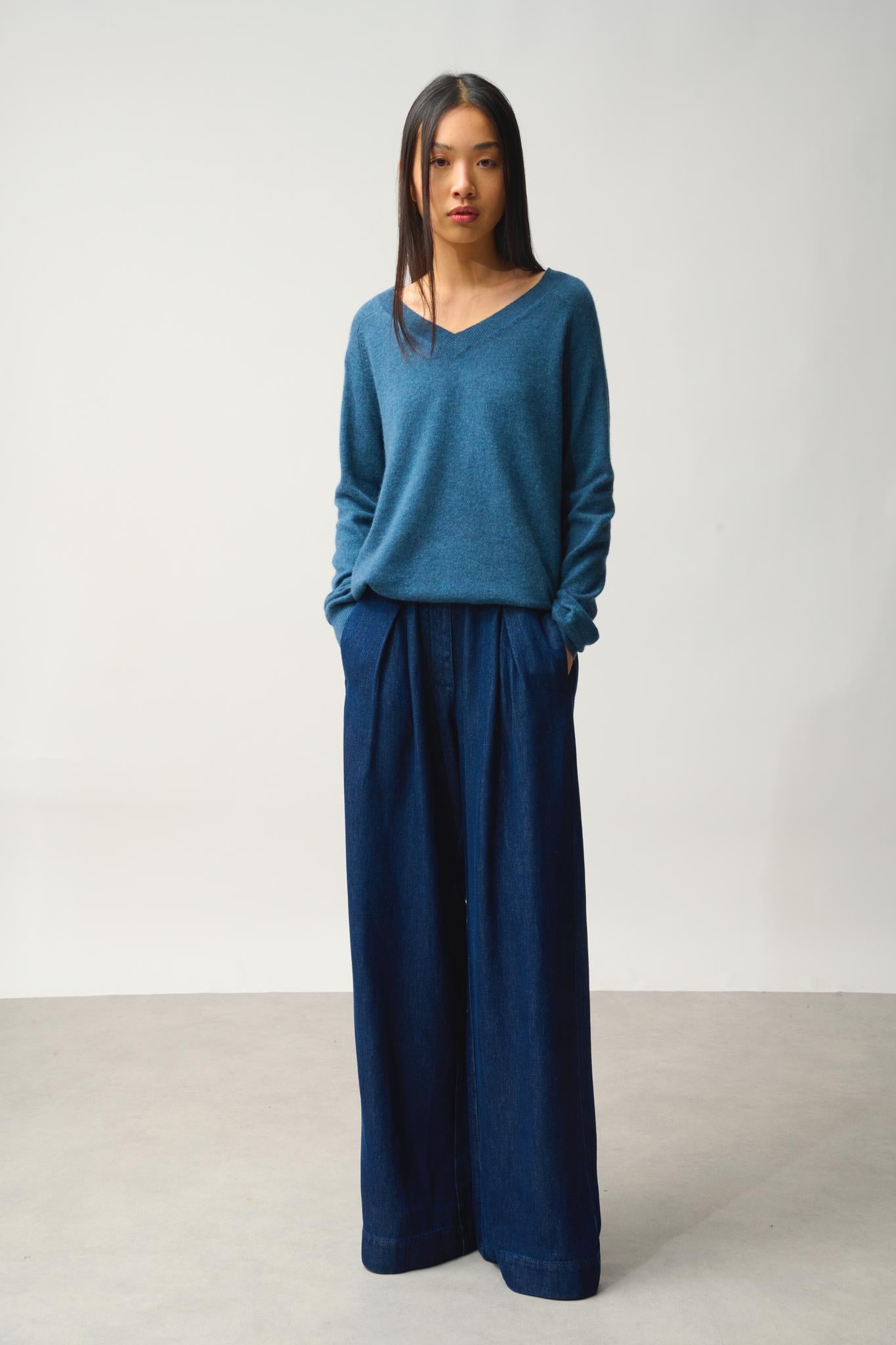 SAVANNAH pull col v vert canard chiné 100% cachemire