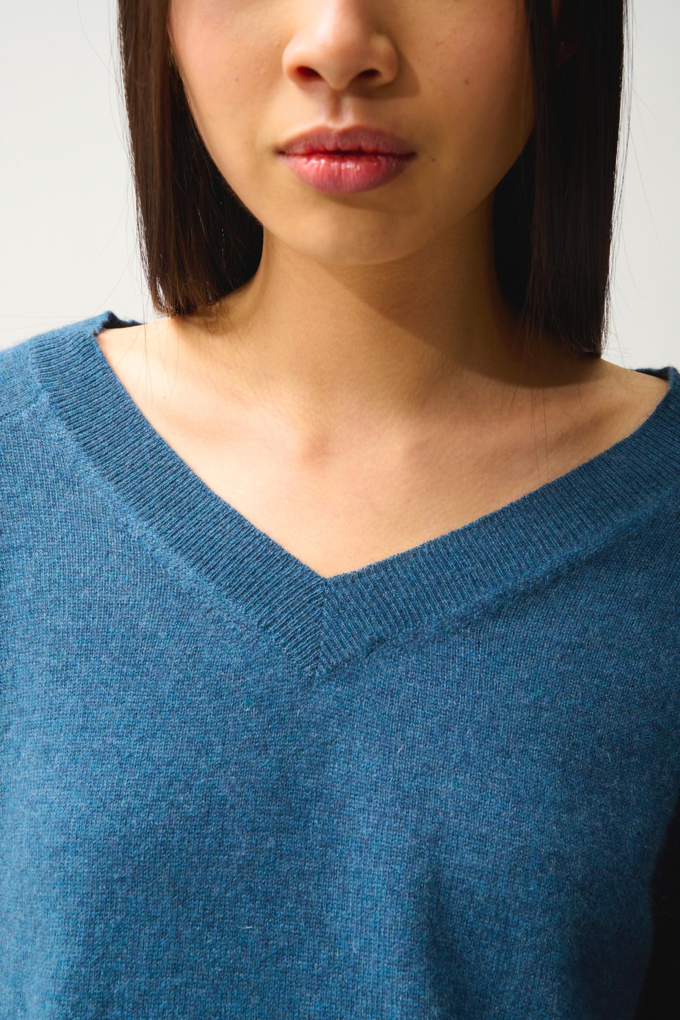 SAVANNAH pull col v vert canard chiné 100% cachemire