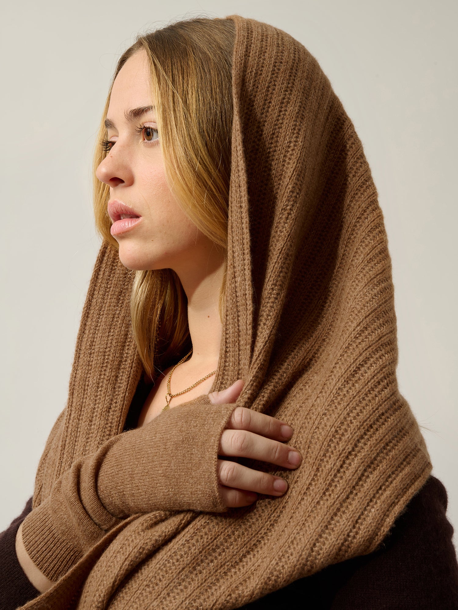 SERRE Haselnussfäustlinge 100% Kaschmir