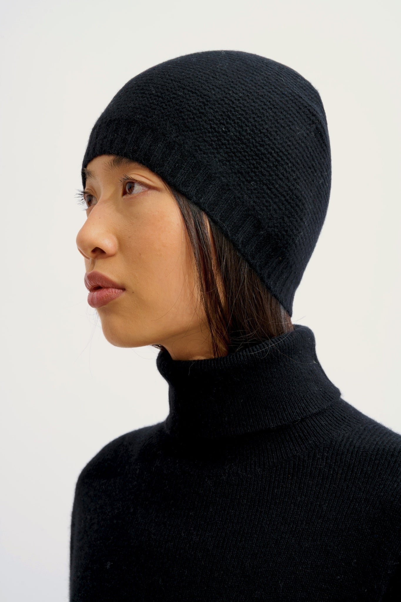 STEFANA bonnet 4 fils noir 100% cachemire