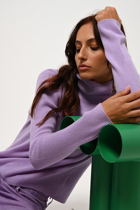 SUZIE mauve turtleneck sweater 100% cashmere