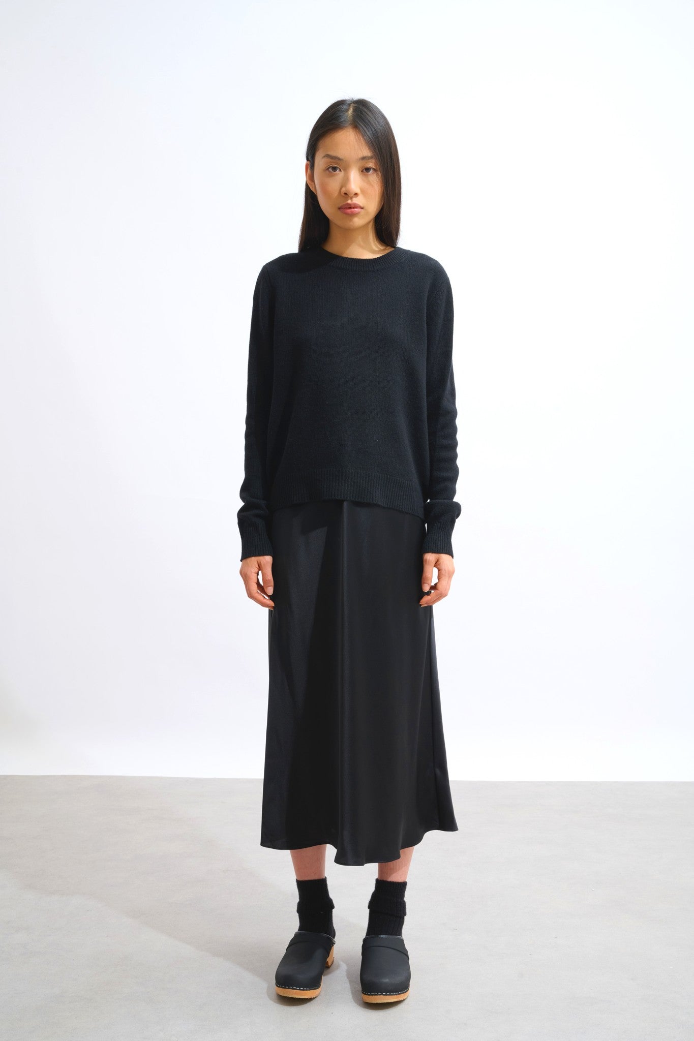 sylor pull col rond 4 fils noir 100% cachemire