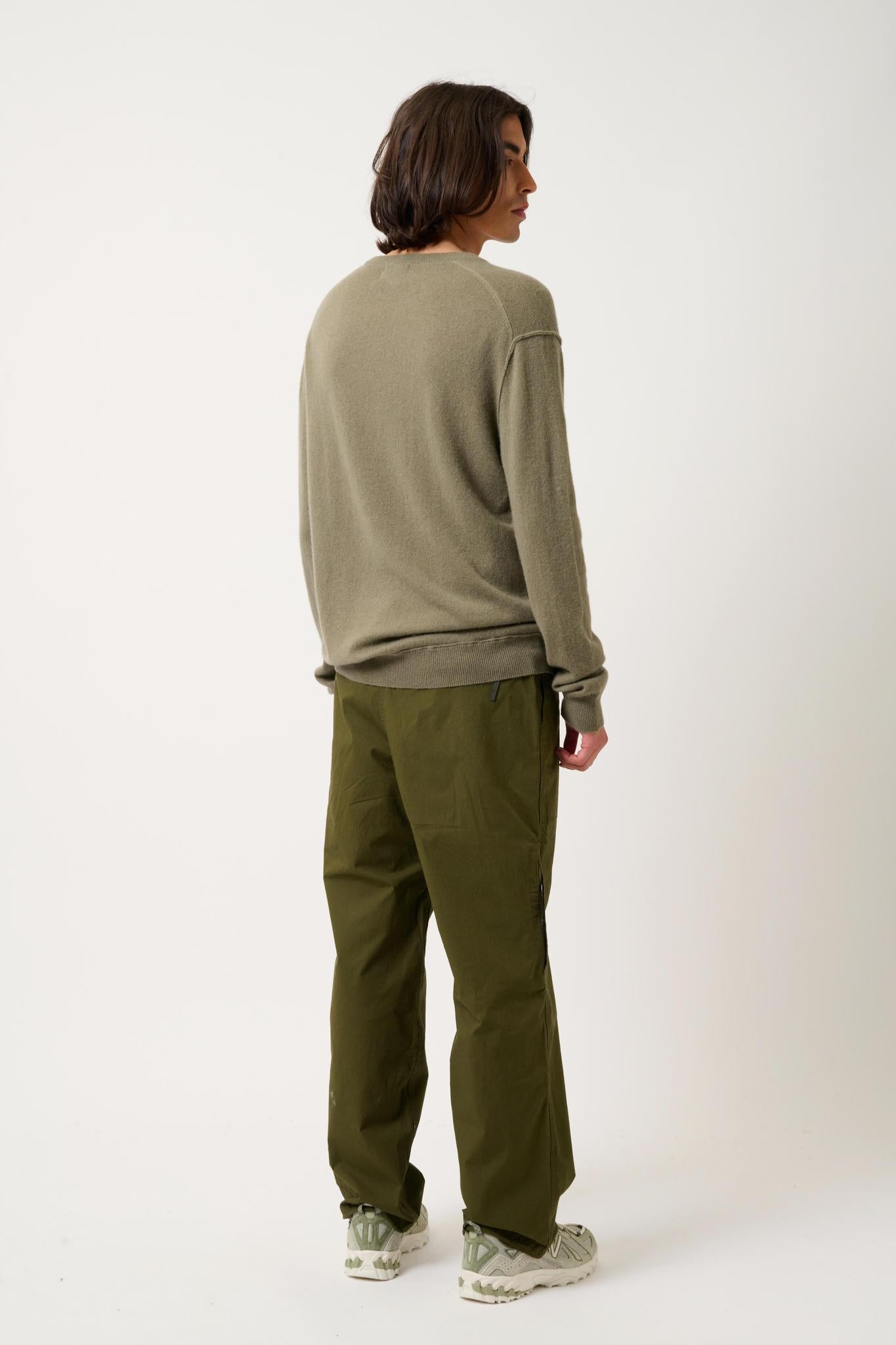 TIMEO army v-neck sweater 100% cashmere