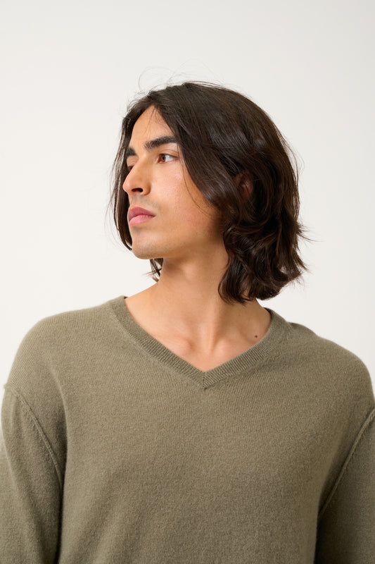 TIMEO pull col v army 100% cachemire