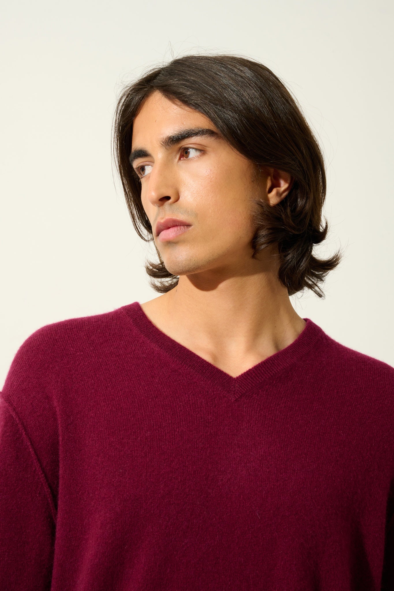 TIMEO burgundy v-neck sweater 100% cashmere