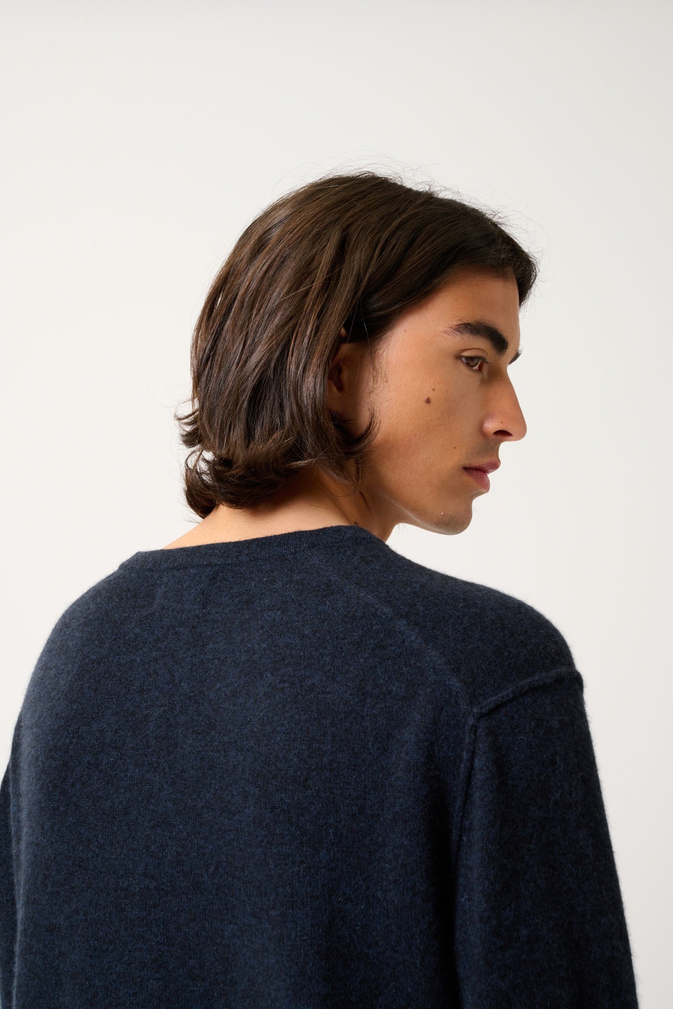 TIMEO caviar v-neck sweater 100% cashmere