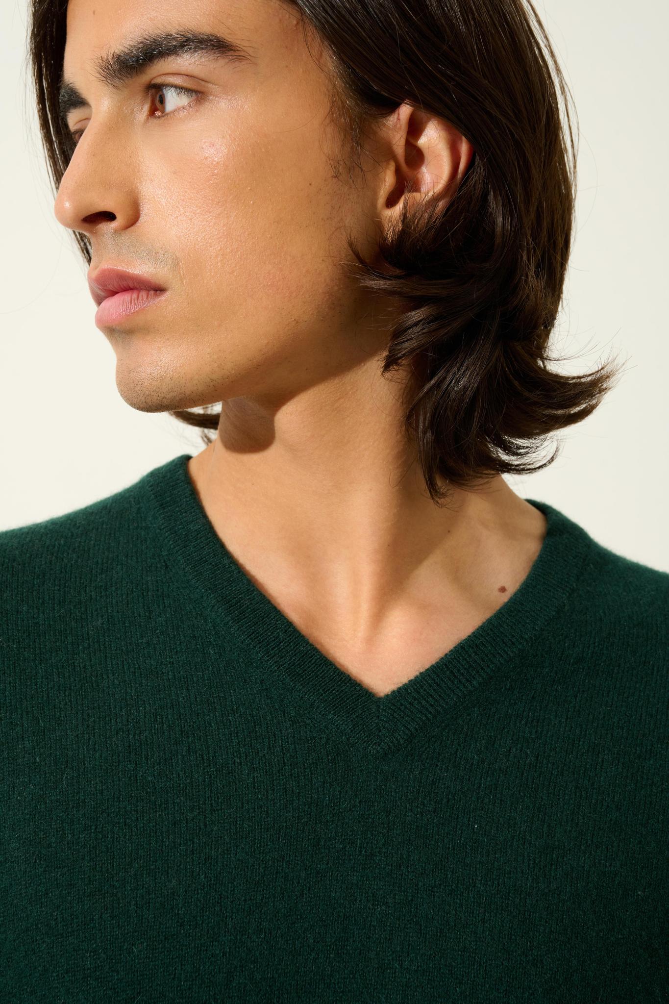 TIMEO Pullover mit V-Ausschnitt Zypresse 100% Kaschmir