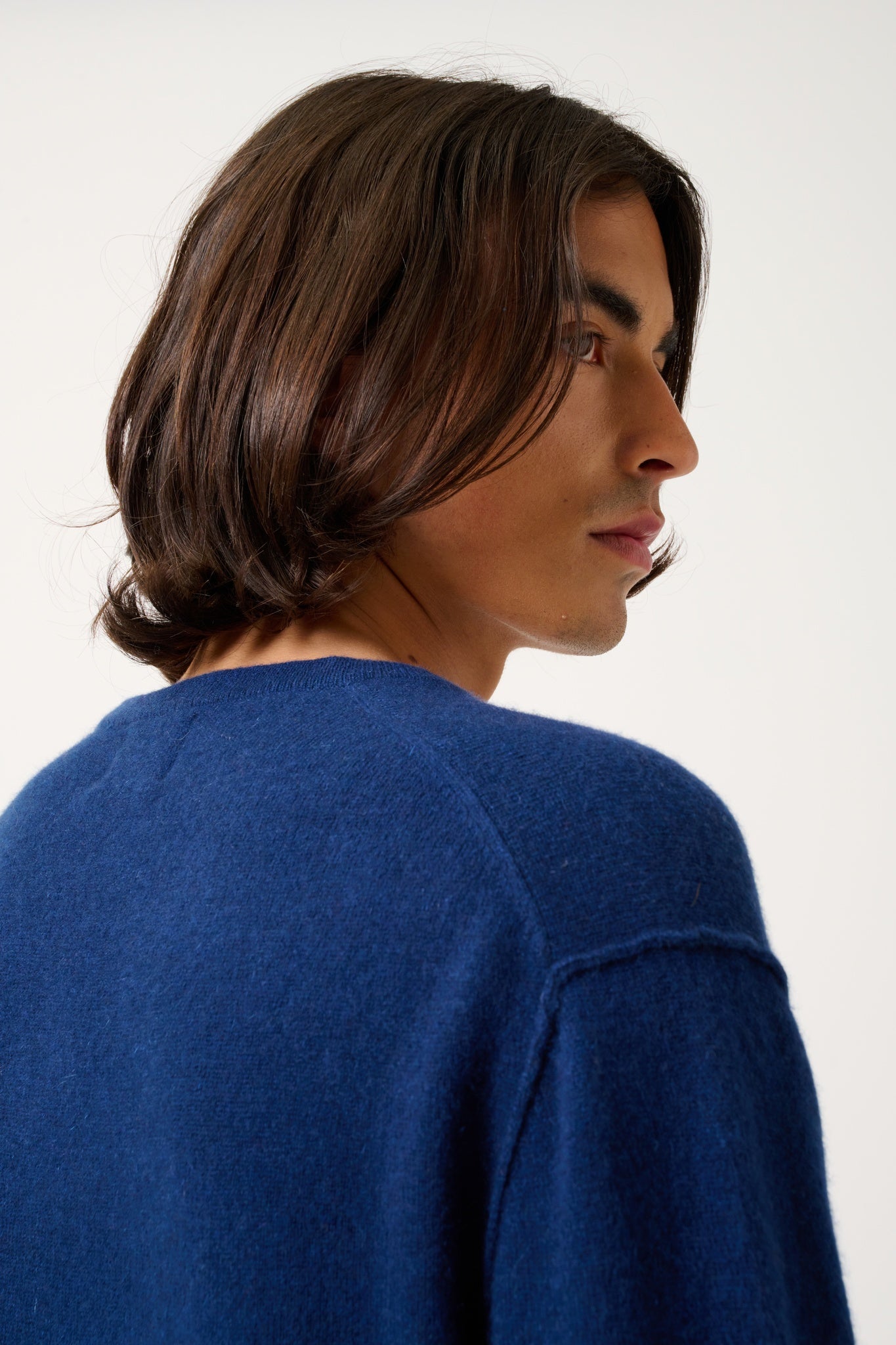 TIMEO Mitternachtsblauer Pullover mit V-Ausschnitt, 100 % Kaschmir