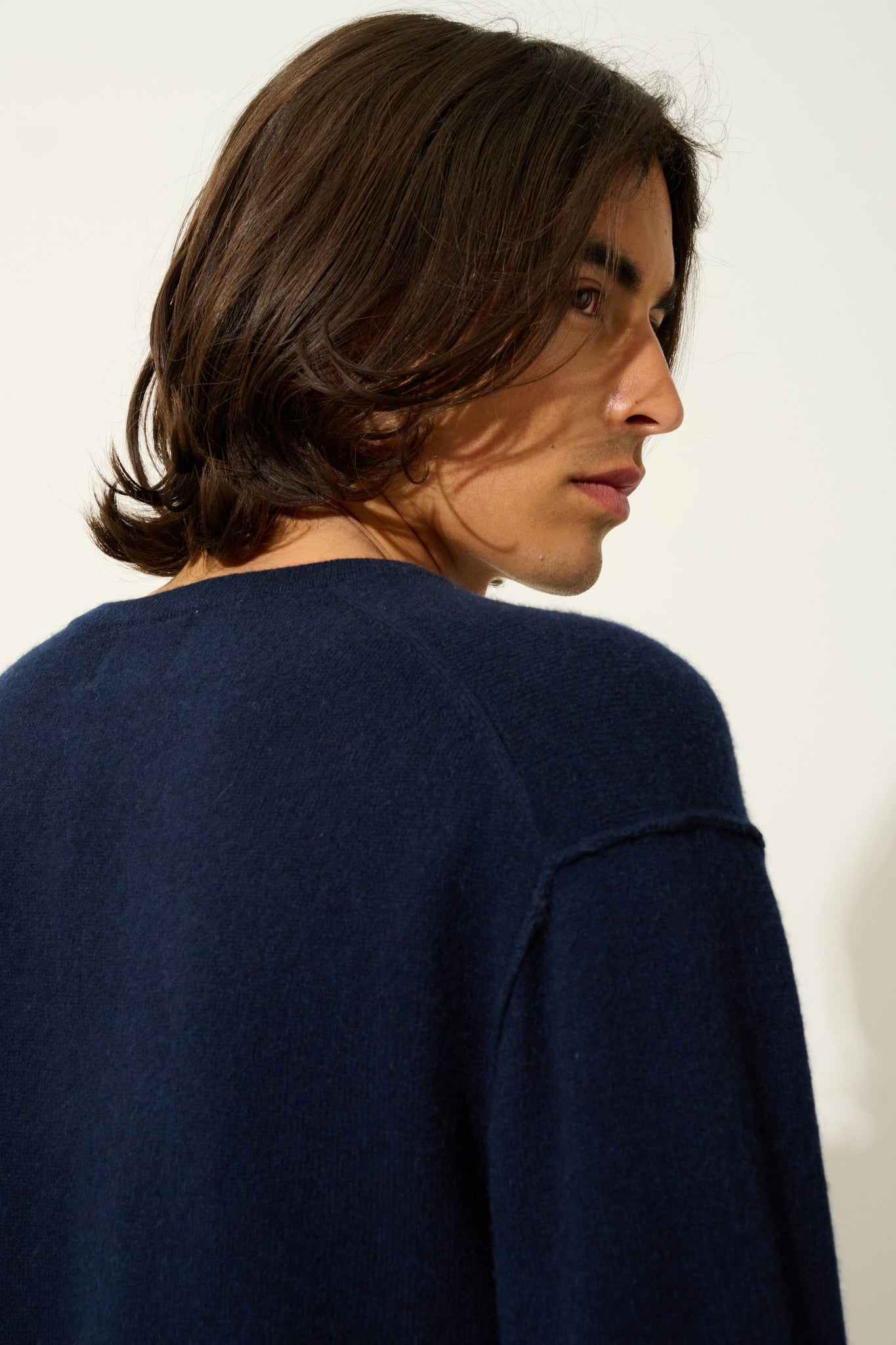 TIMEO navy v-neck sweater 100% cashmere