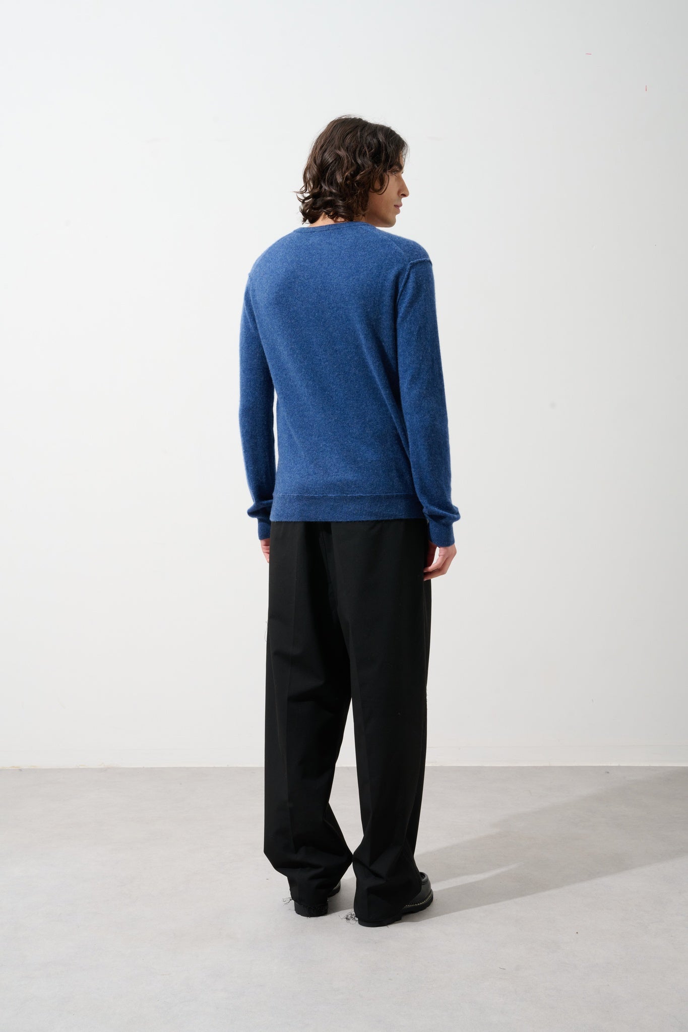 TIMEO ocean v-neck sweater 100% cashmere