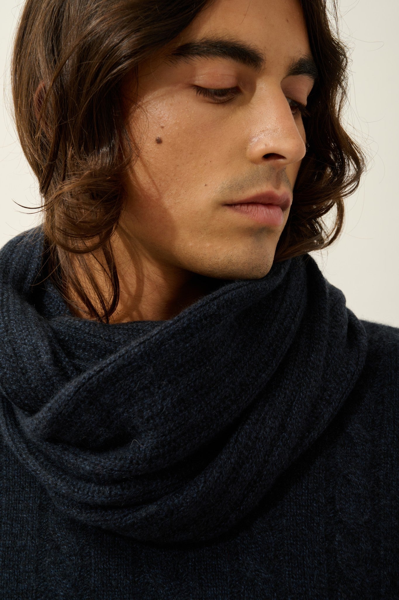 tommy tour de cou 4 fils caviar 100% cachemire