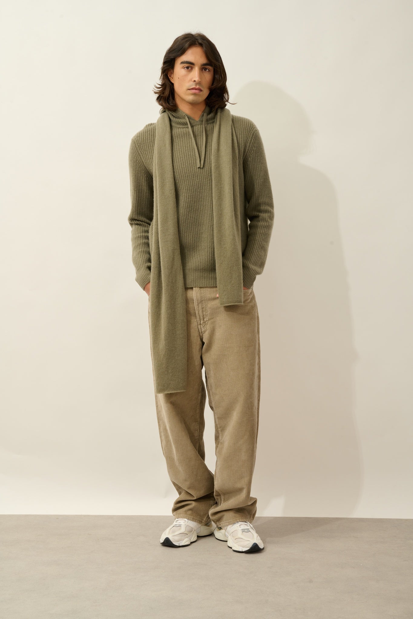 VAYMONT écharpe army 100% cachemire