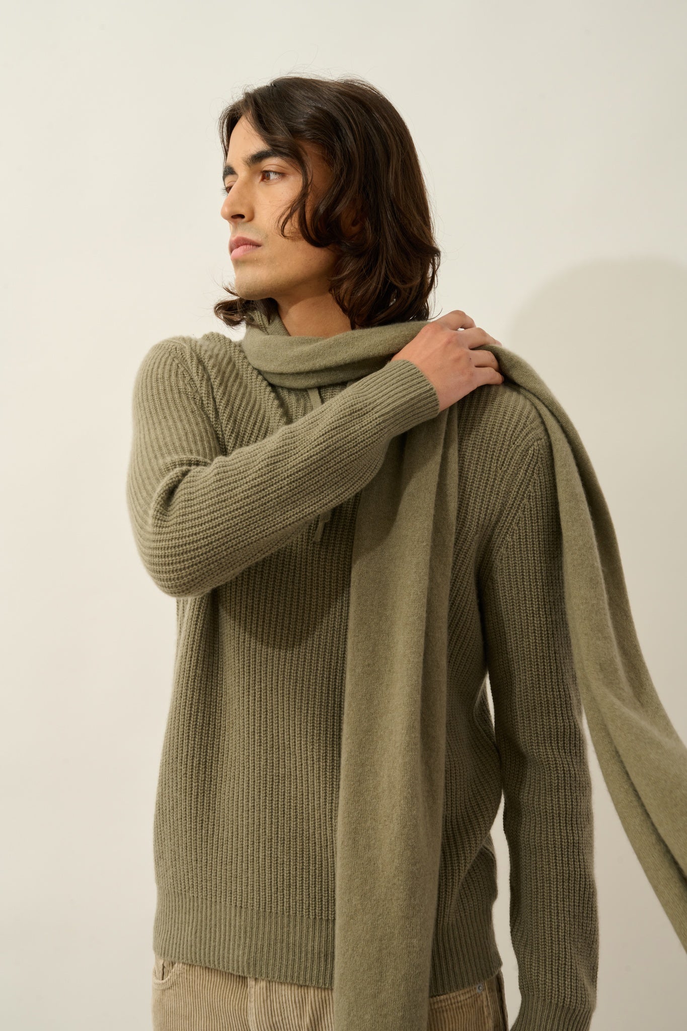 VAYMONT écharpe army 100% cachemire