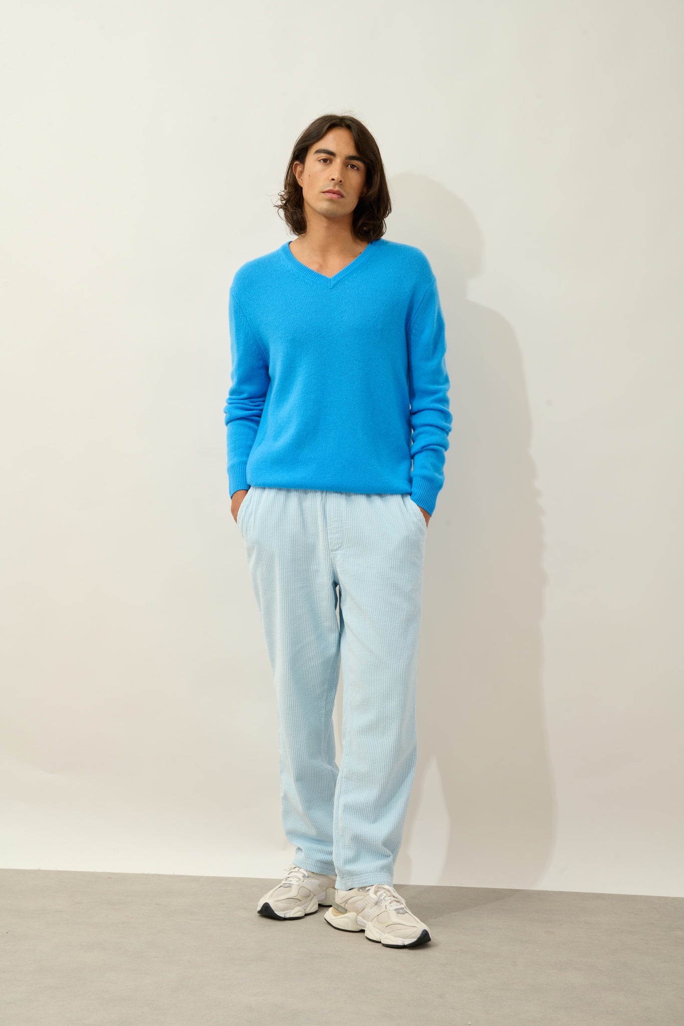 VICTOR pull col v 4 fils bleu celeste 100% cachemire