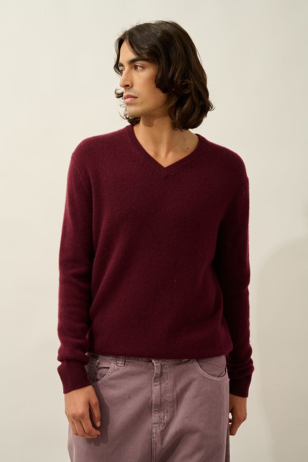 VICTOR pull col v 4 fils mûre 100% cachemire