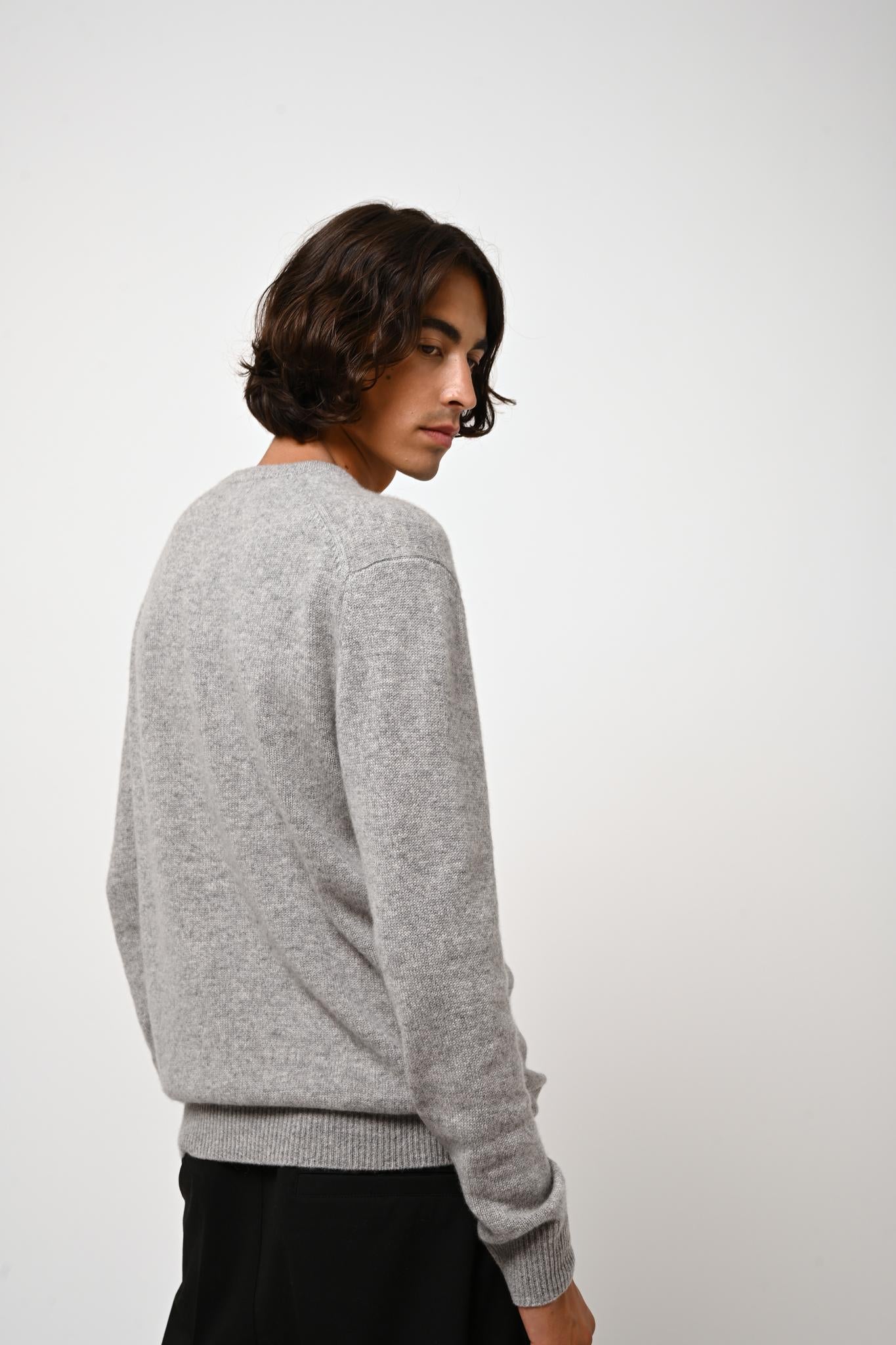 VICTOR 4-thread v-neck sweater nuage chiné 100% cashmere
