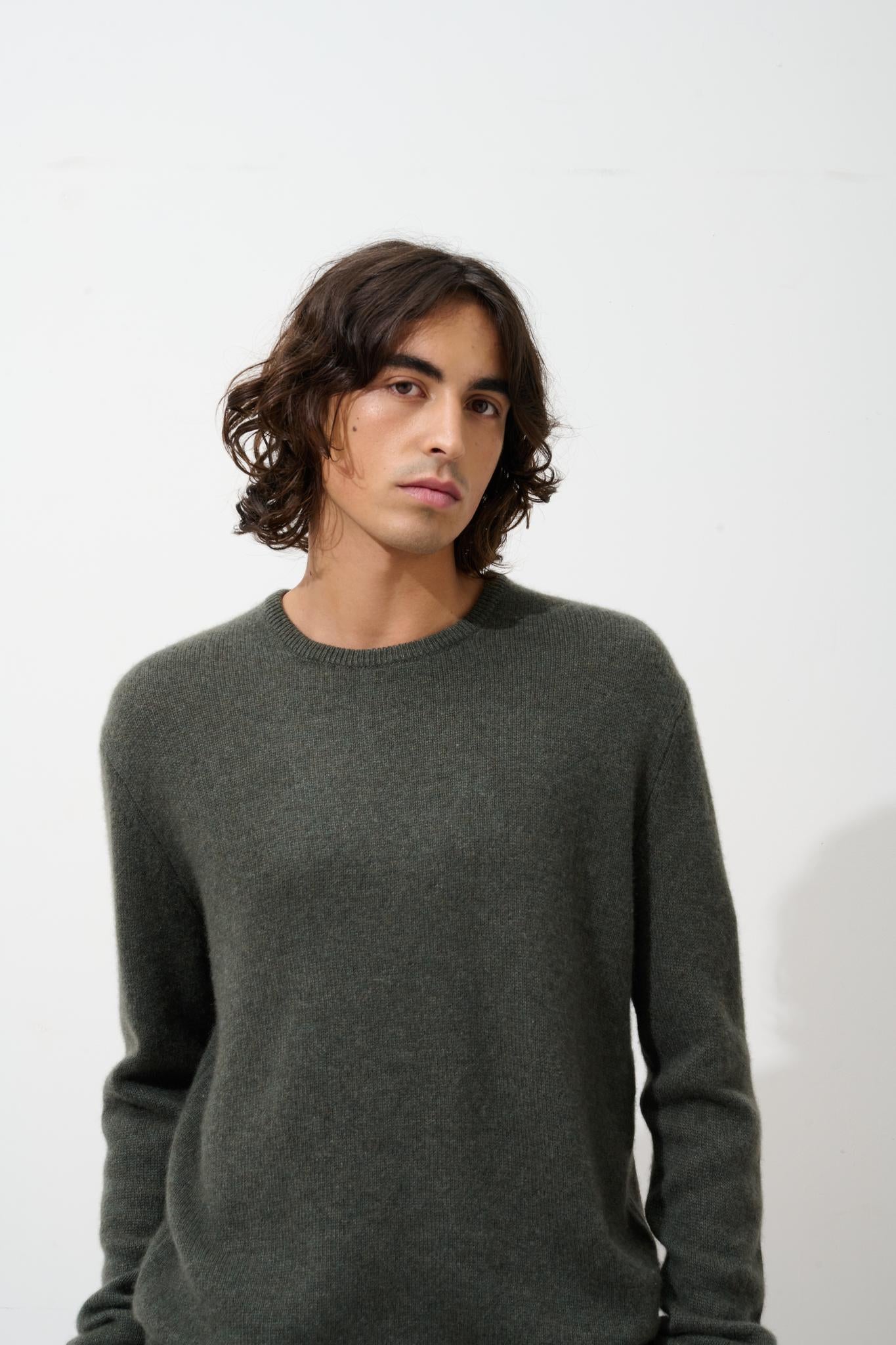 VICTO 4-thread khaki mottled round-neck sweater 100% cashmere