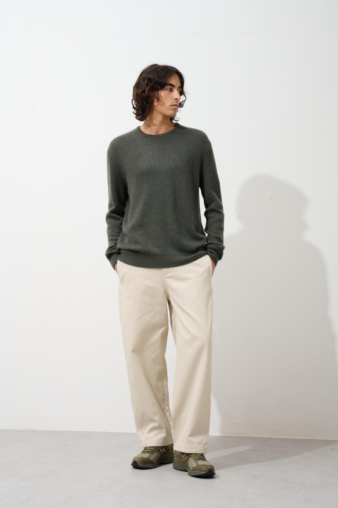 VICTO 4-thread khaki mottled round-neck sweater 100% cashmere
