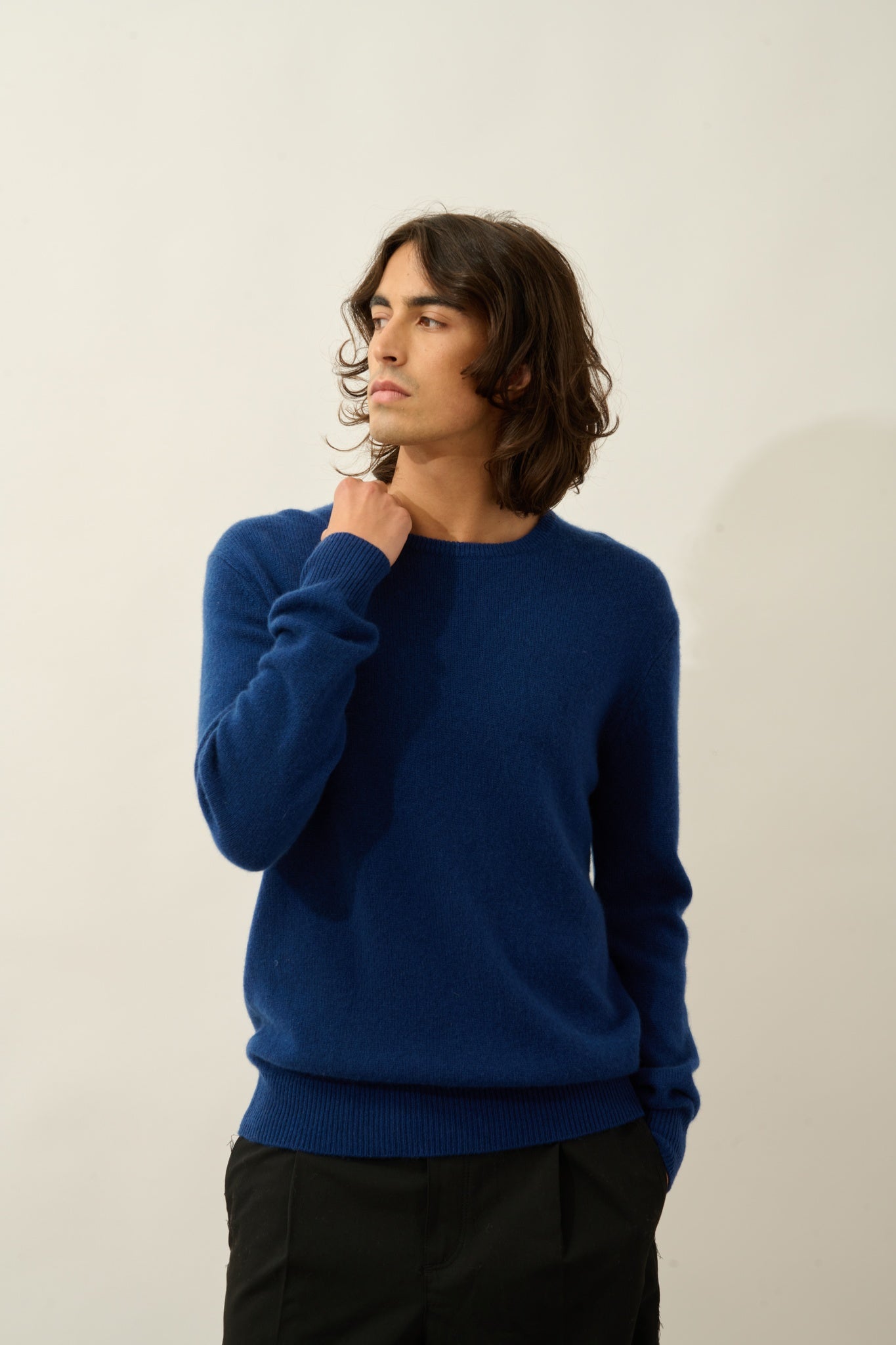 VICTO pull col rond 4 fils minuit 100% cachemire