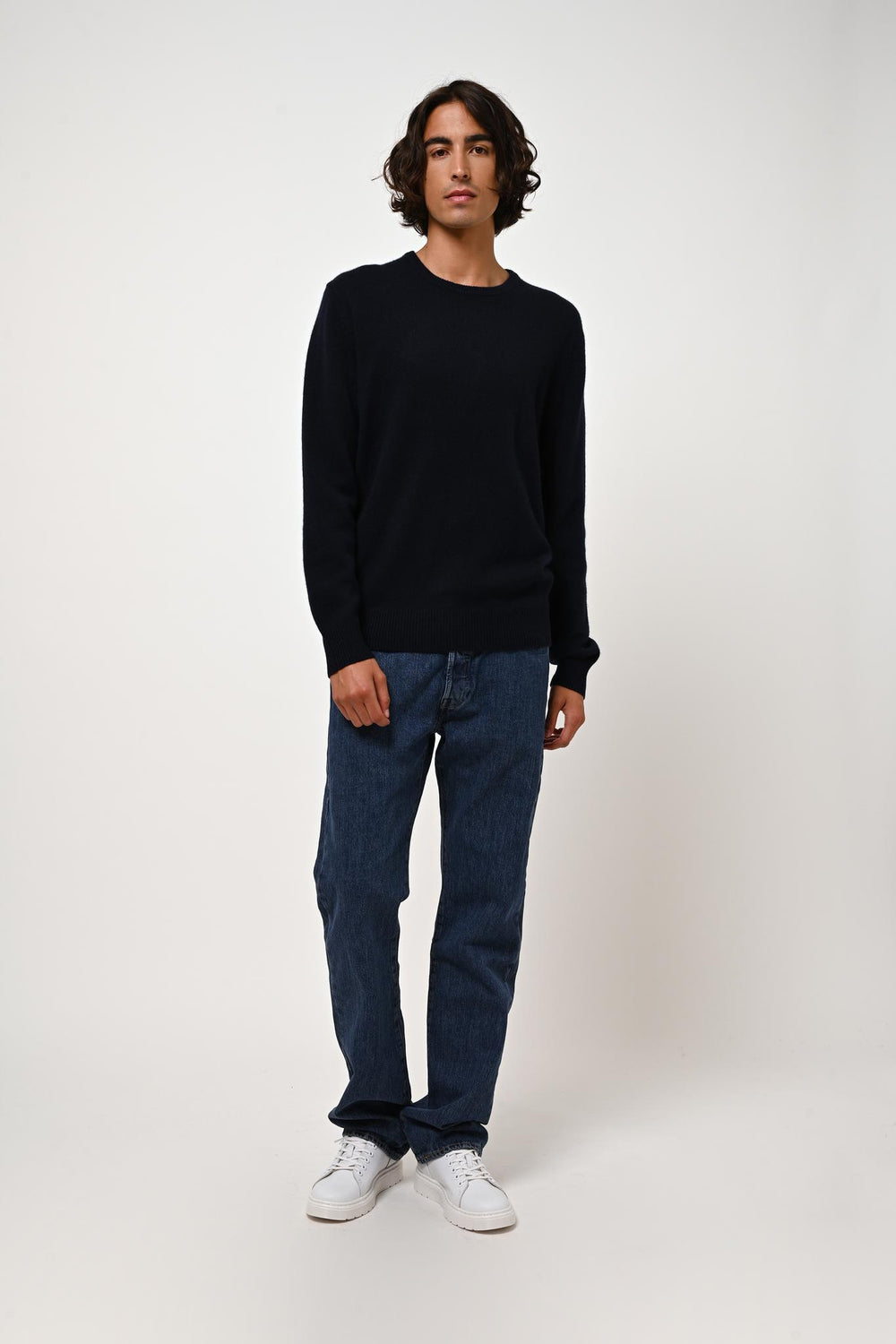 VICTO 4-fädiger marineblauer Rundhalspullover aus 100 % Kaschmir