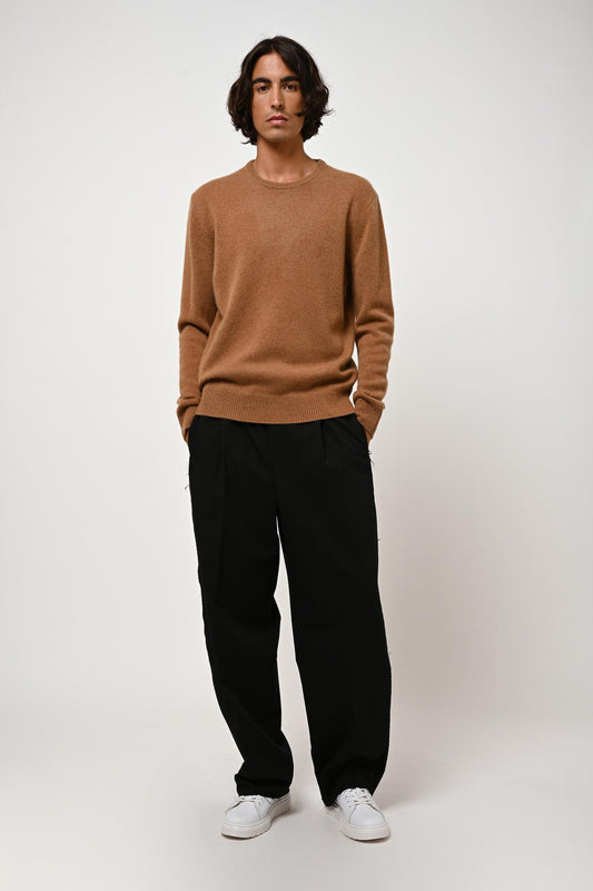VICTO 4-thread hazelnut round-neck sweater 100% cashmere