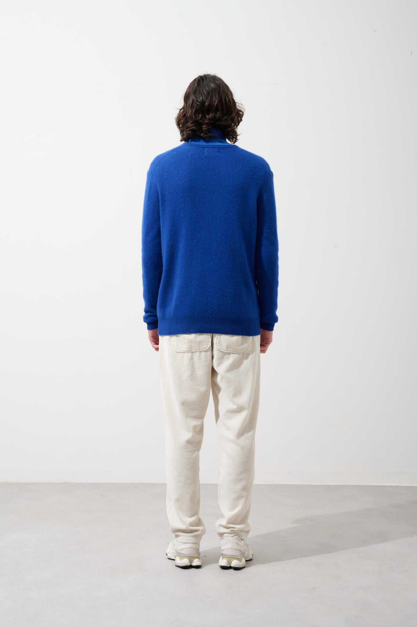 VICTO Pullover mit Rundhalsausschnitt 4 Fäden ultramarin 100% Kaschmir