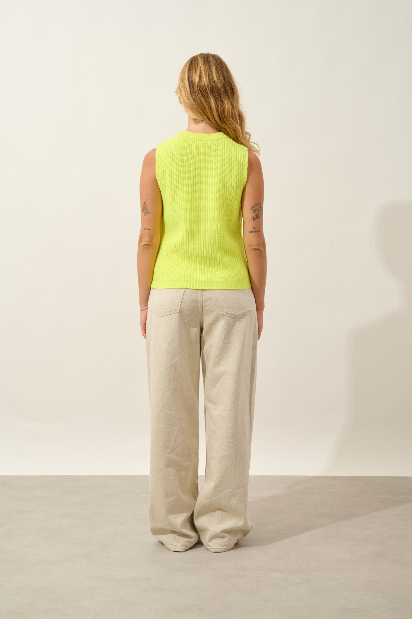 zyraen débardeur col rond 6 fils jaune fluo 100% cachemire