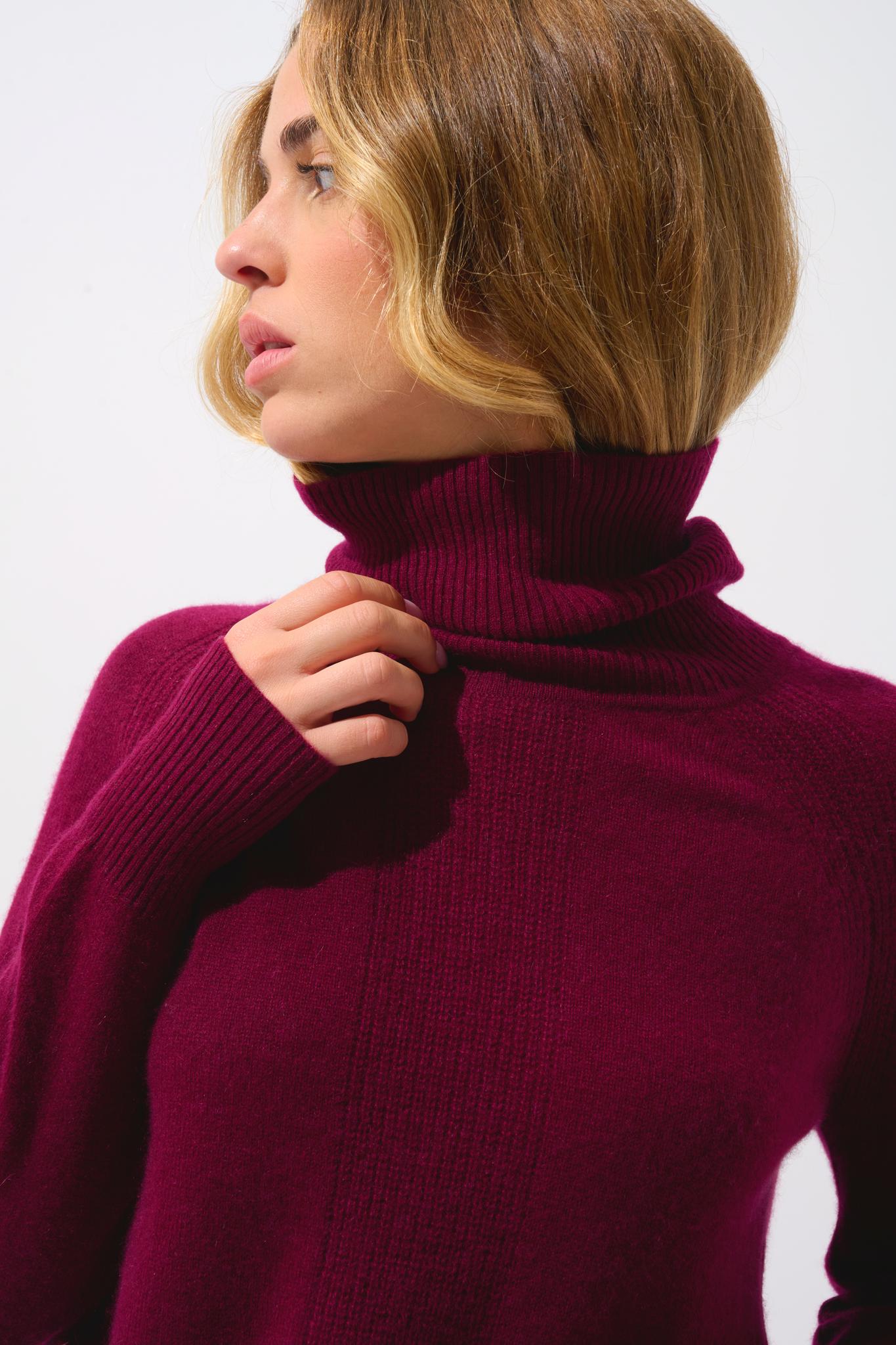 DOLCE burgunderfarbener Rollkragenpullover 100 % Kaschmir