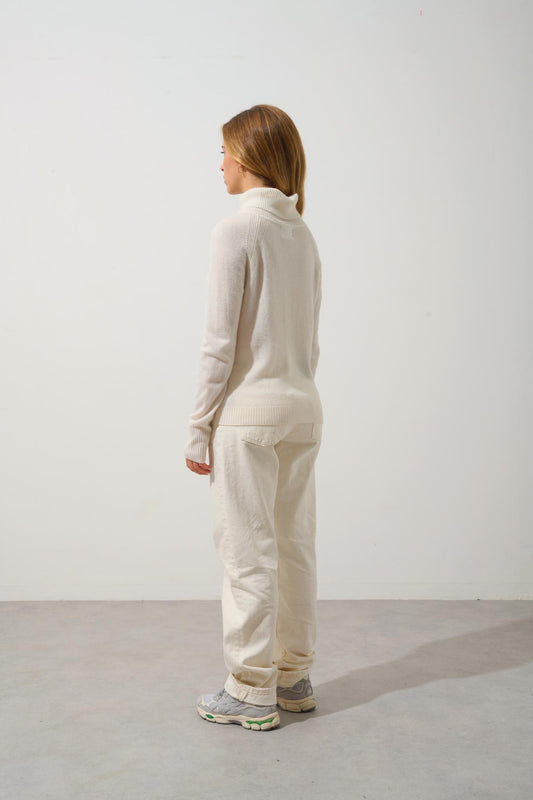 DOLCE ivory turtleneck sweater 100% cashmere