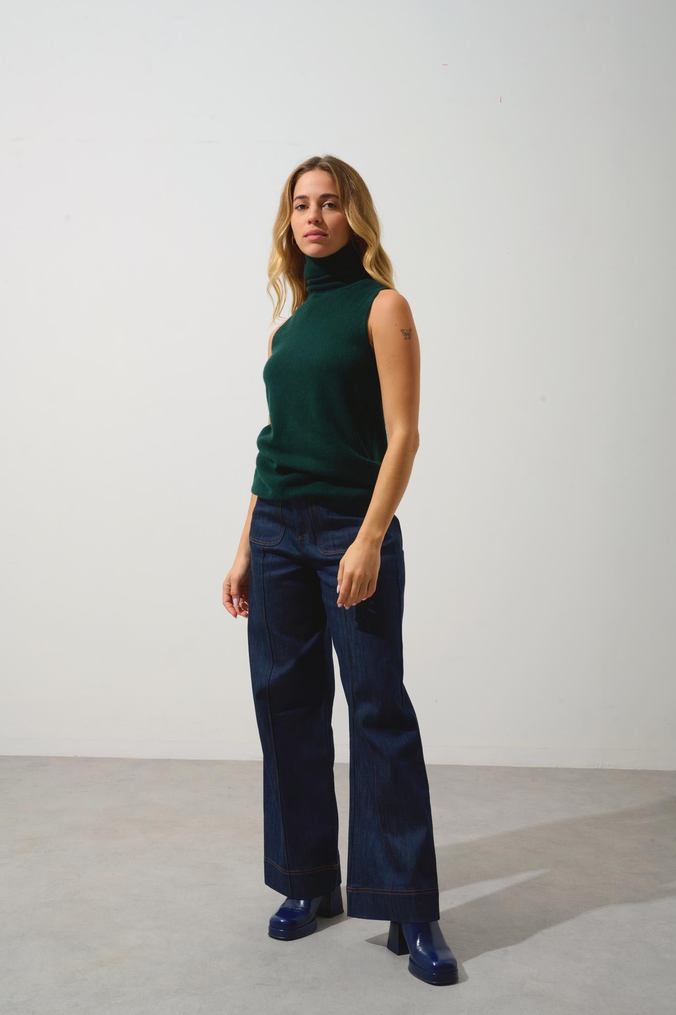 CAPUCIN cypress sleeveless turtleneck sweater 100% cashmere