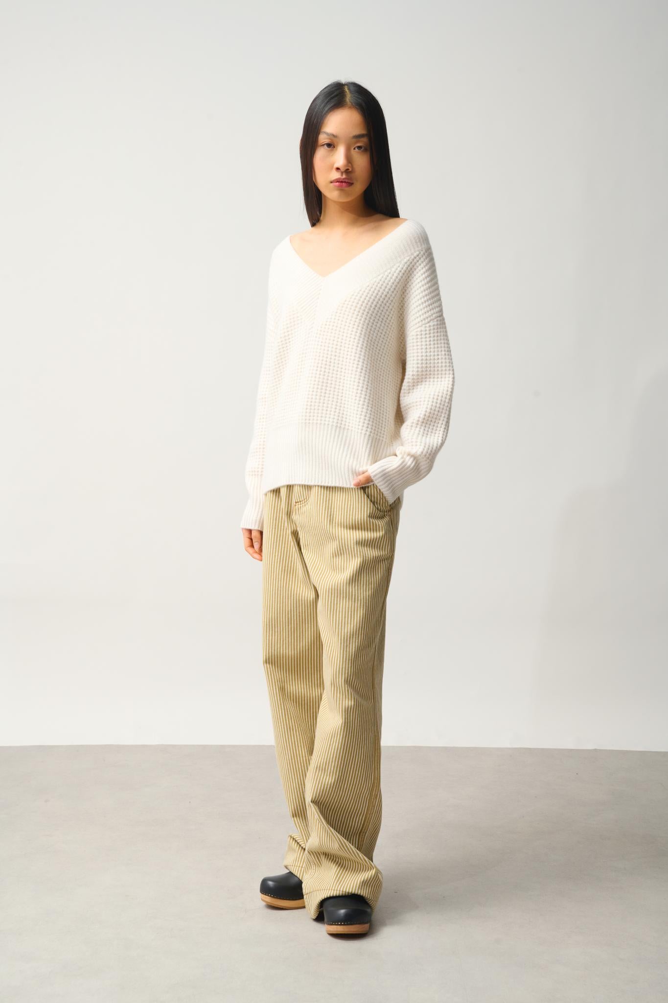 ALPANDE pull col v 8 fils neige 100% cachemire