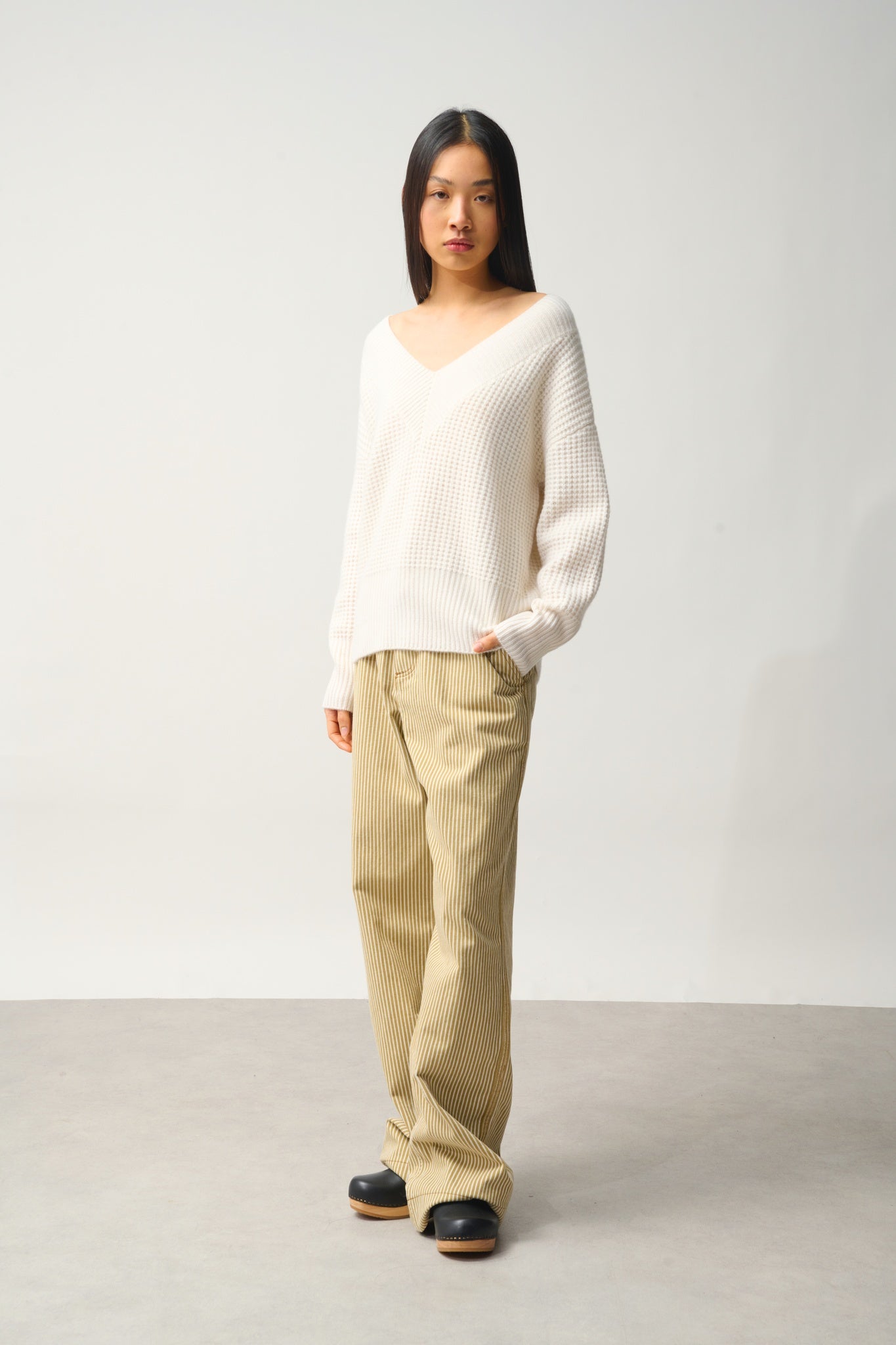 ALPANDE pull col v 8 fils neige 100% cachemire