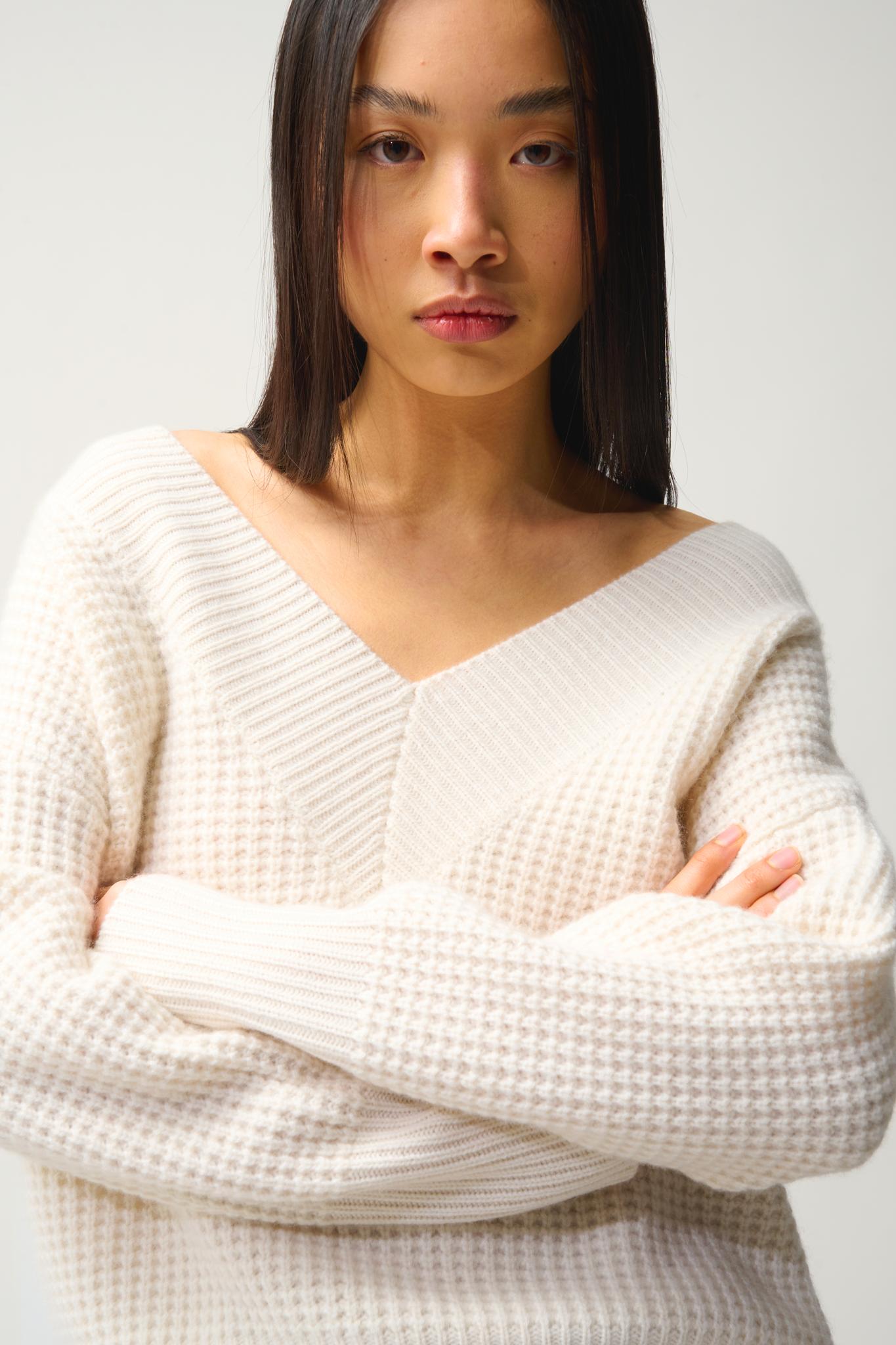 ALPANDE pull col v 8 fils neige 100% cachemire