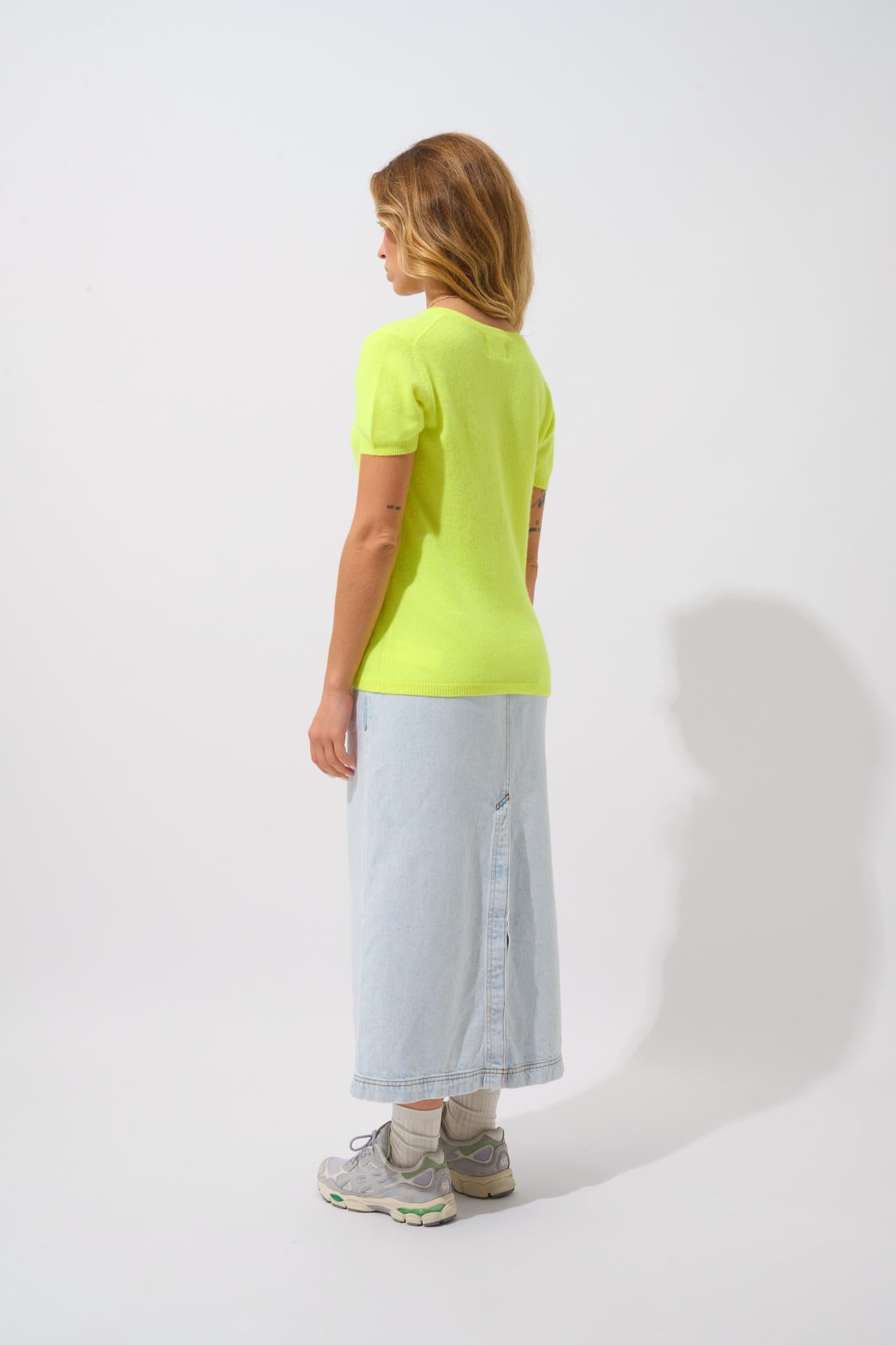 KALI thirt col v jaune fluo 100% cachemire