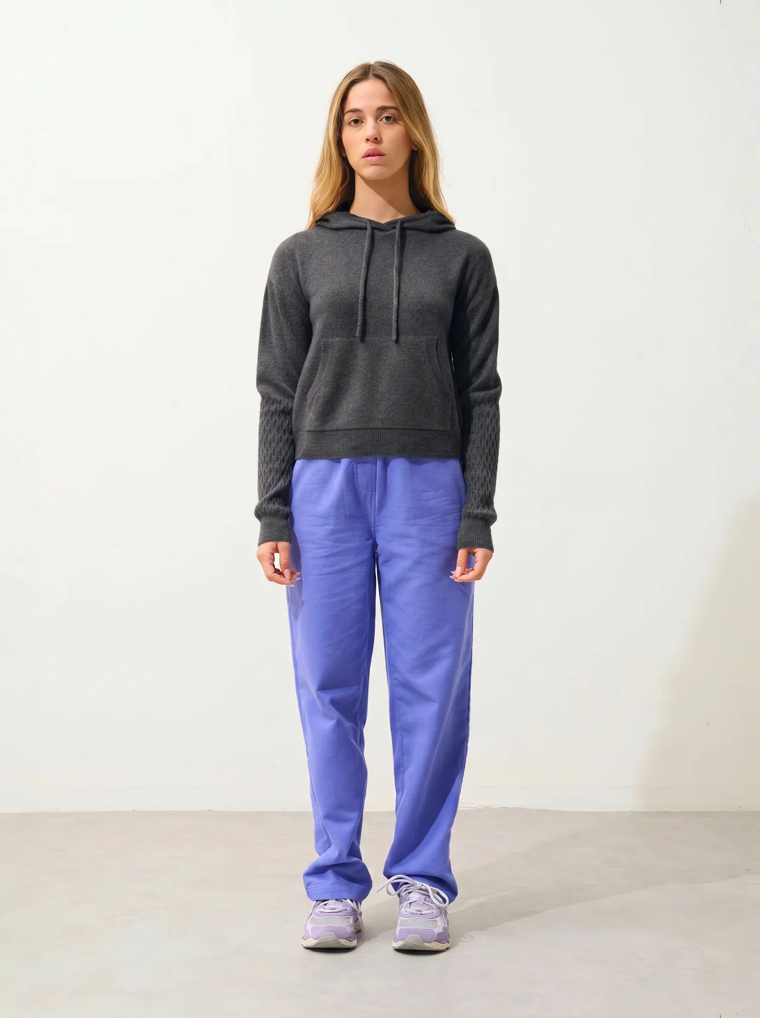 ELOWEN Pull Capuche Anthracite Chiné