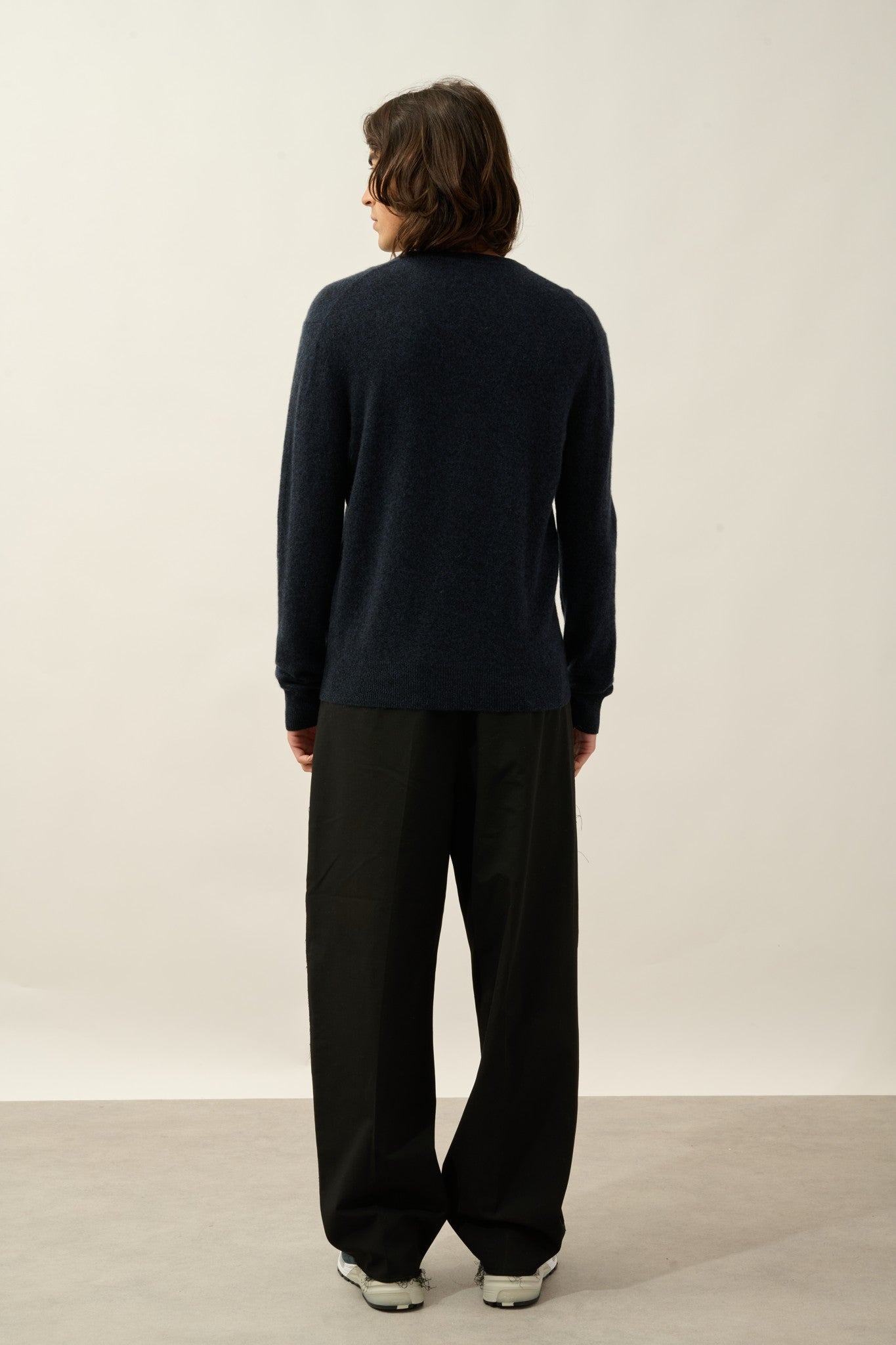 agel pull col v caviar 100% cachemire