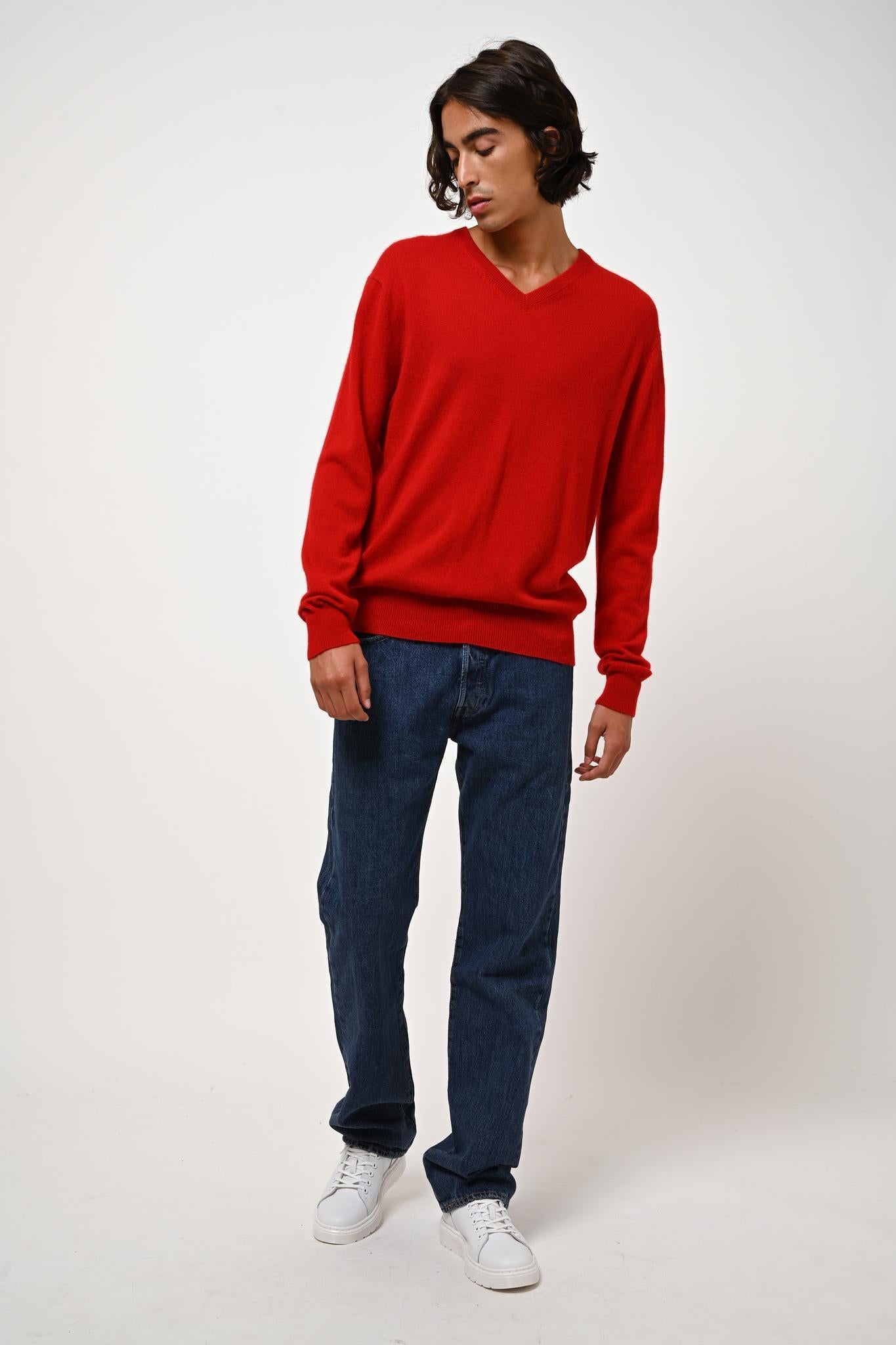 AGEL red v-neck sweater 100% cashmere