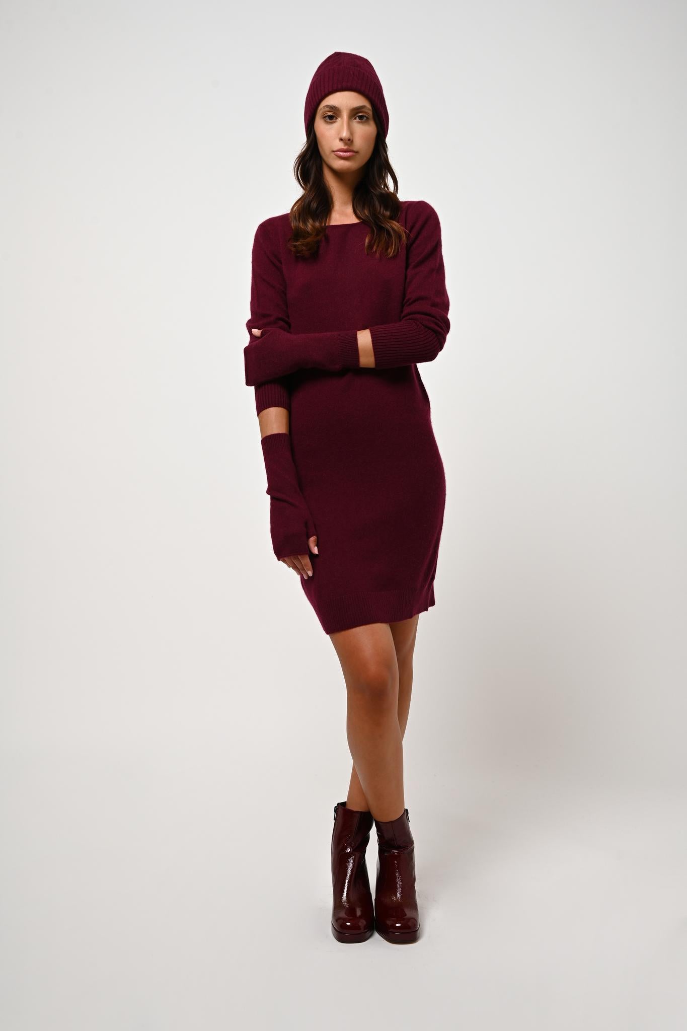 ARMET burgundy round neck dress 100% cashmere