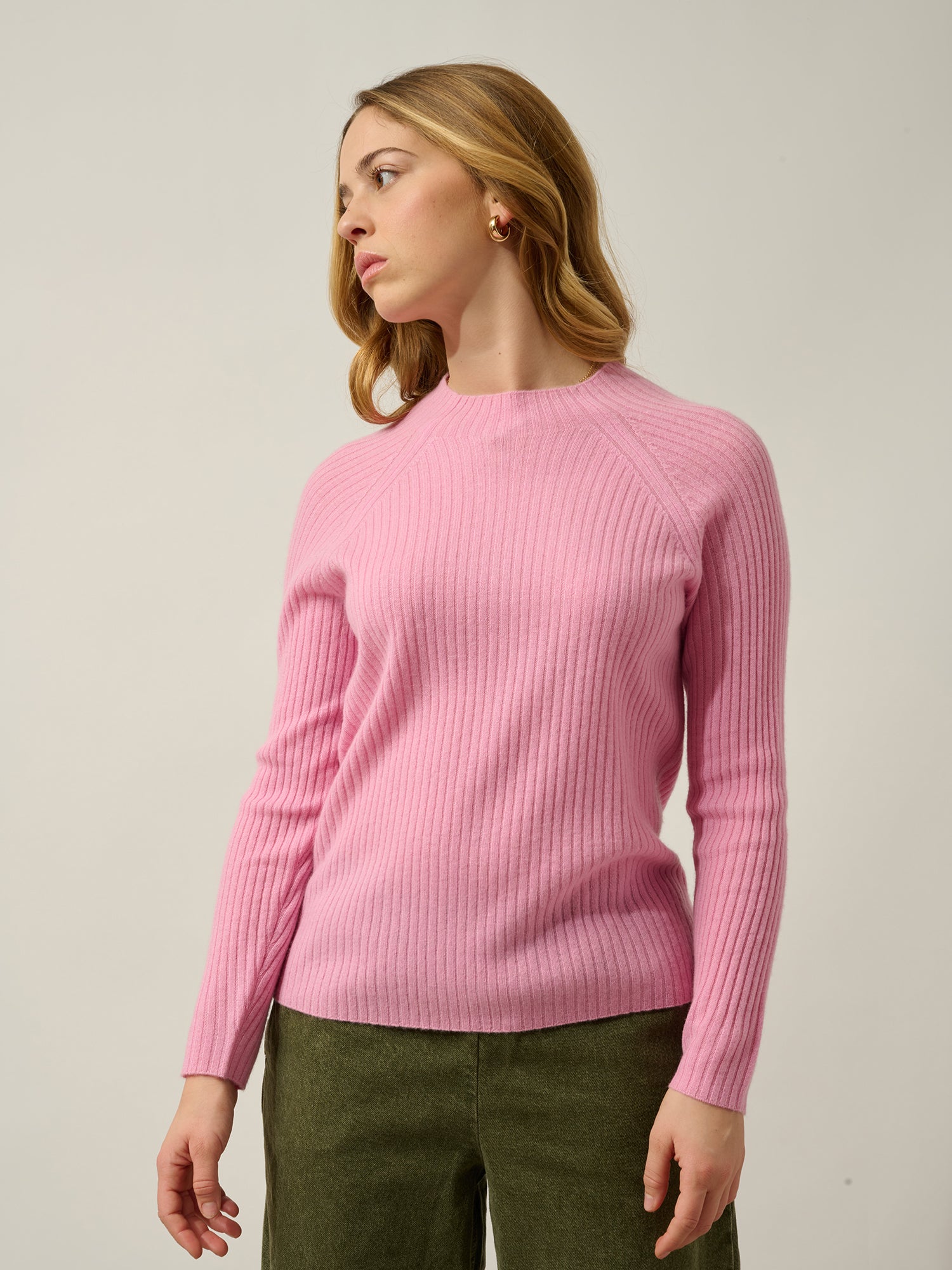 ASSIA pull col montant boutons poignets dragée 100% cachemire