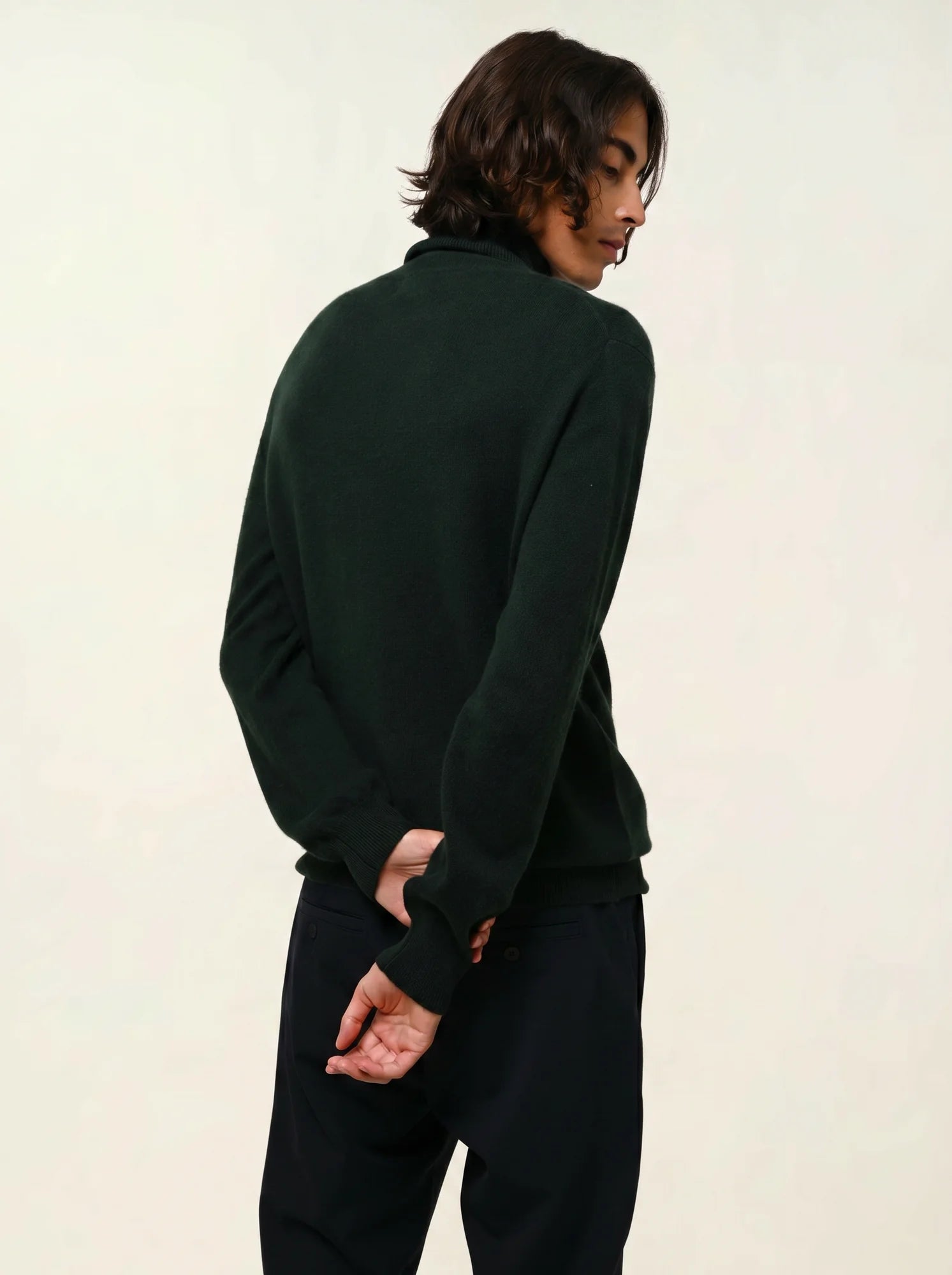 BANGE pull col roulé cyprès