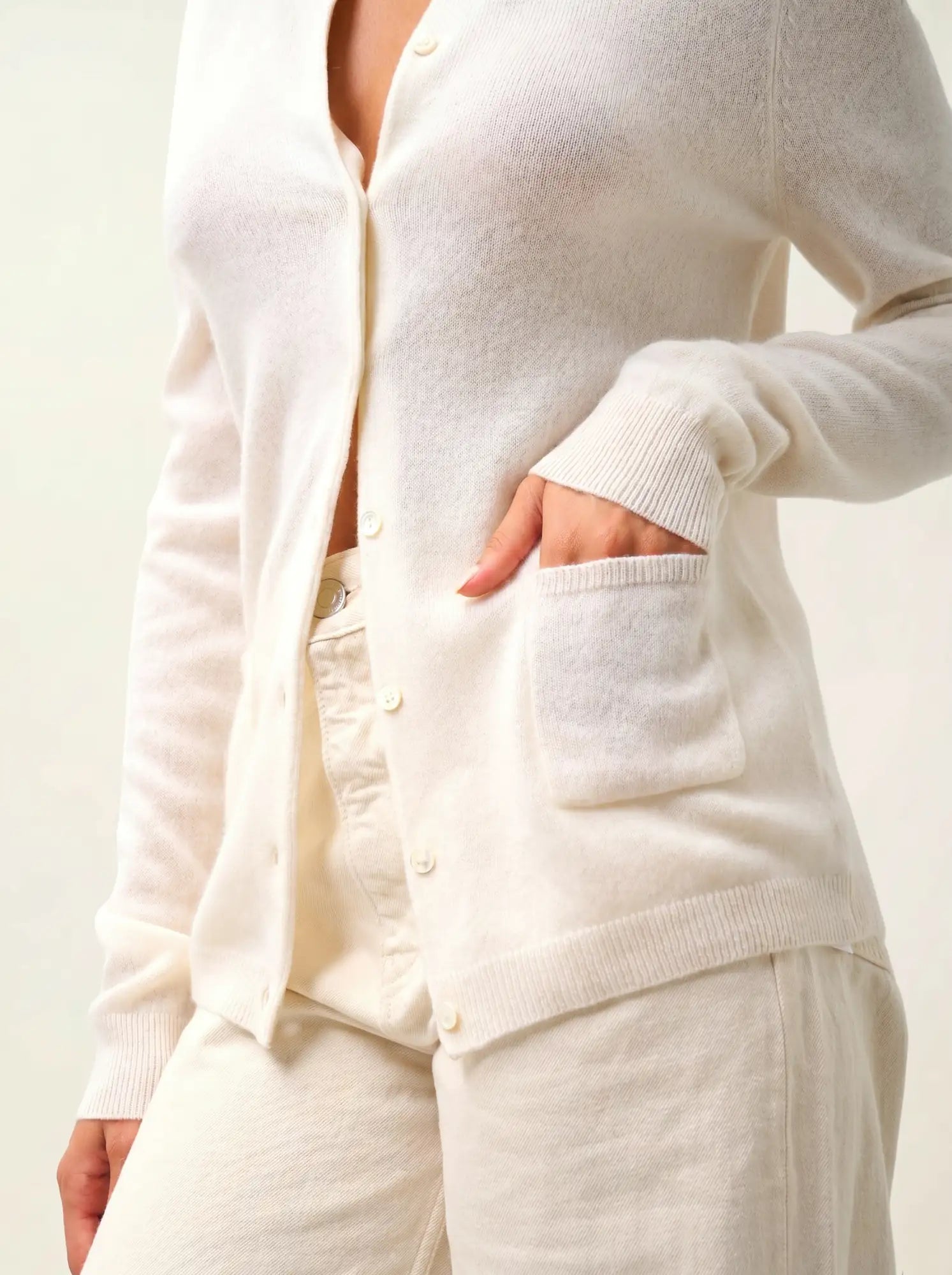 CARON cardigan col rond neige