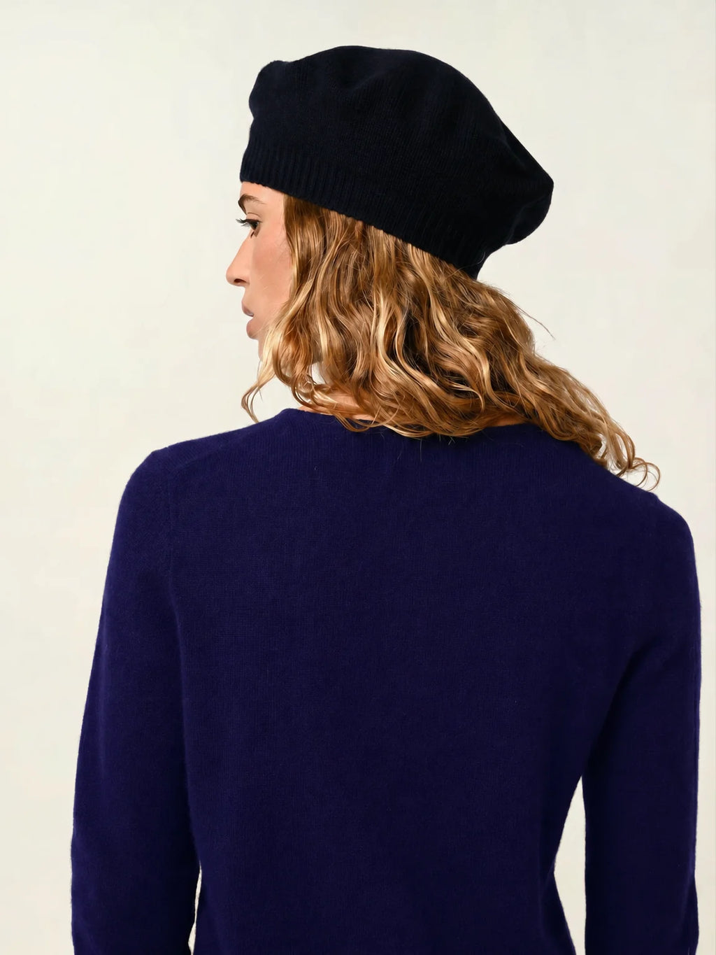 CARON Strickjacke Rundhalsausschnitt Violett