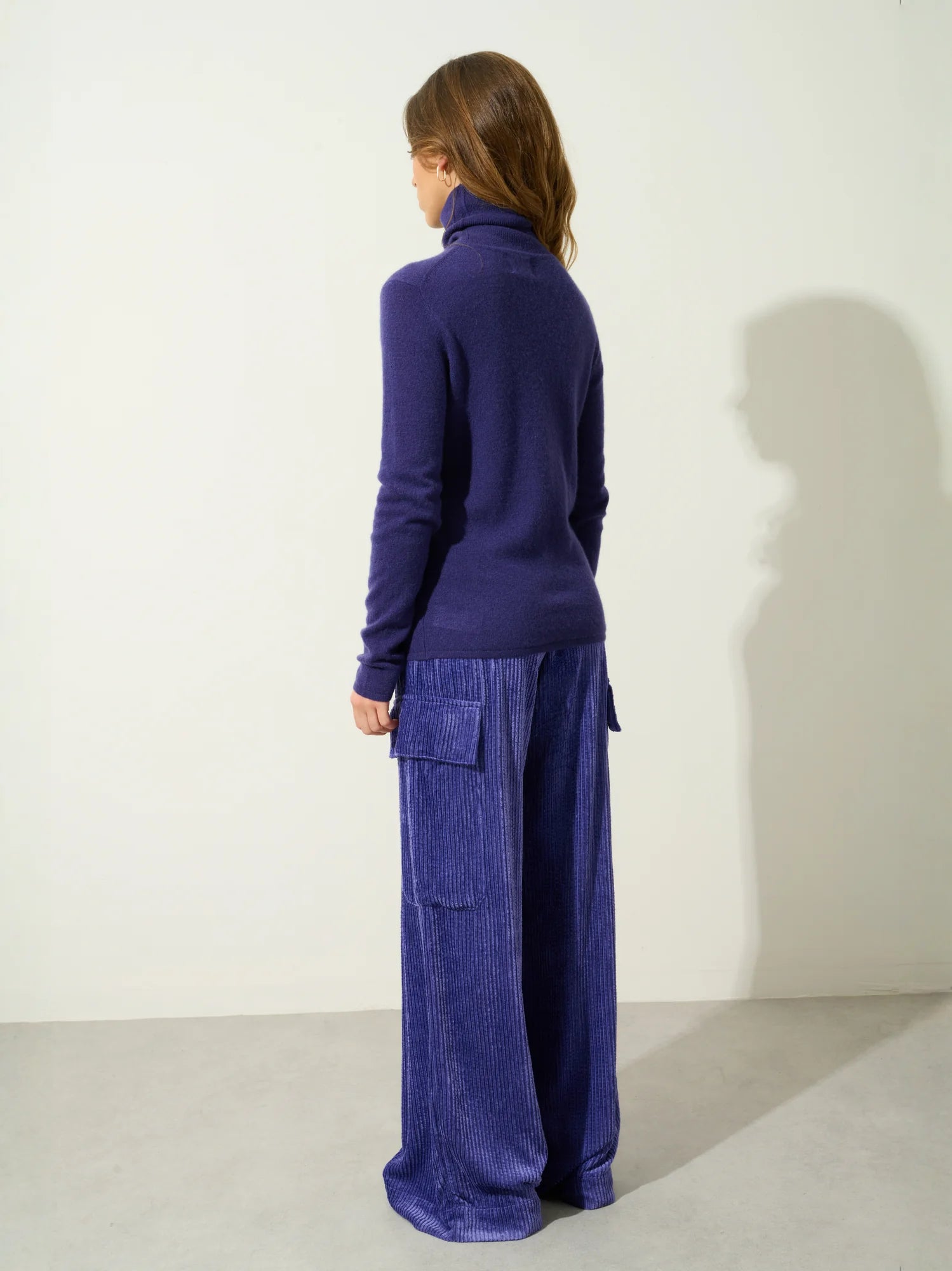 BISE pull col roulé violet