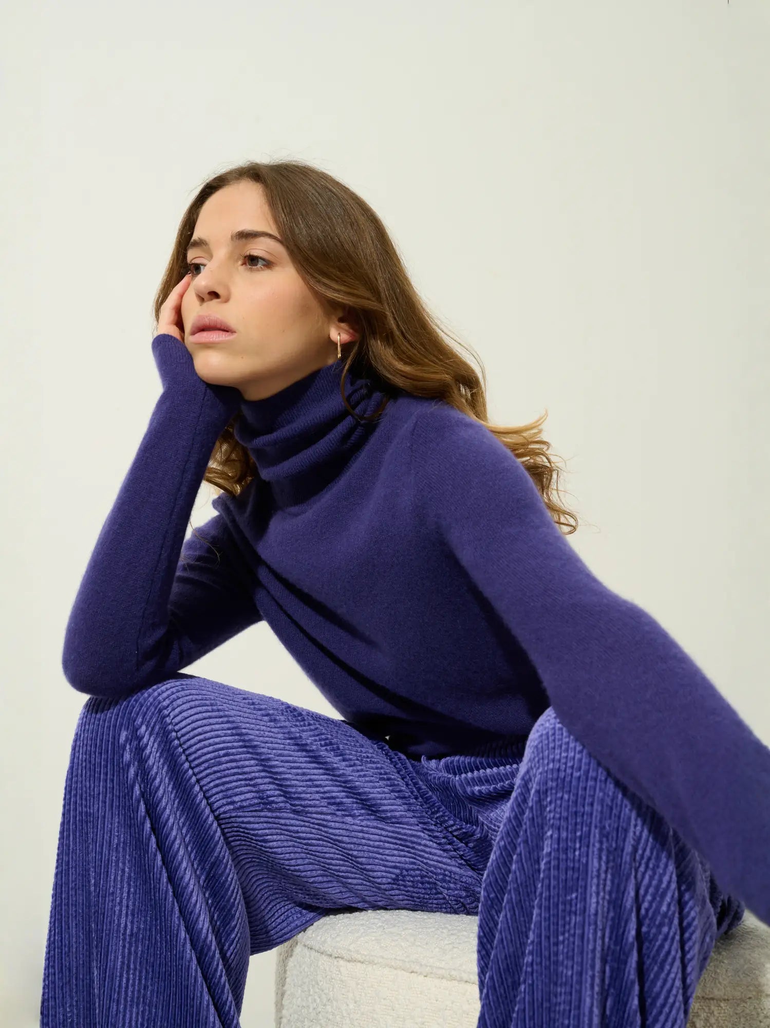 BISE pull col roulé violet