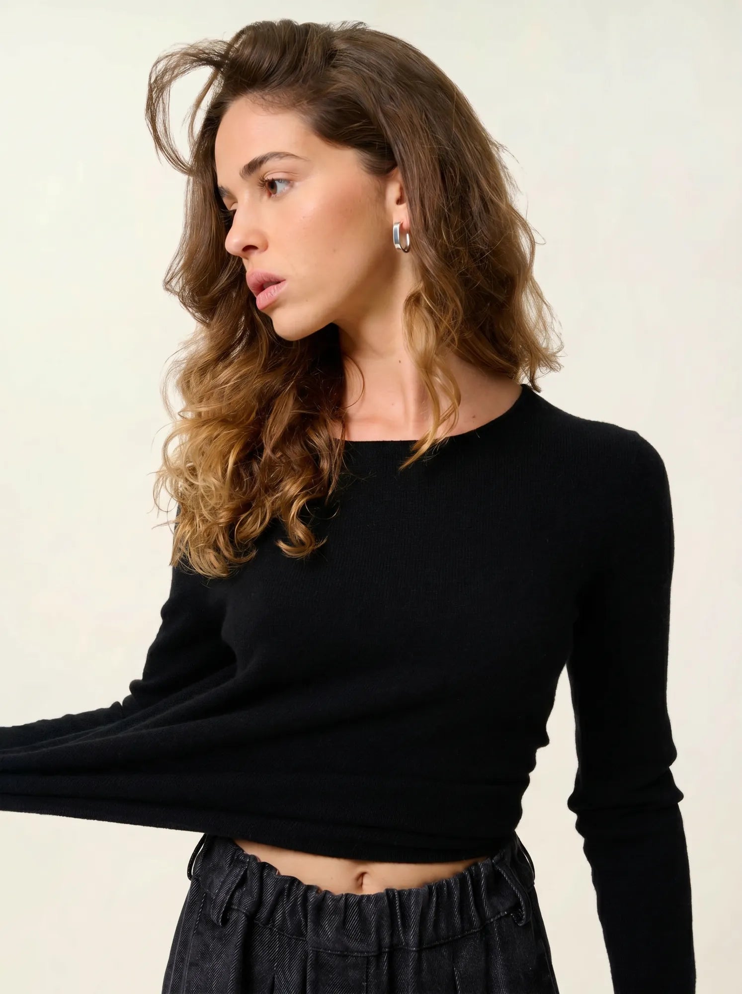 EPÉNA pull col rond noir